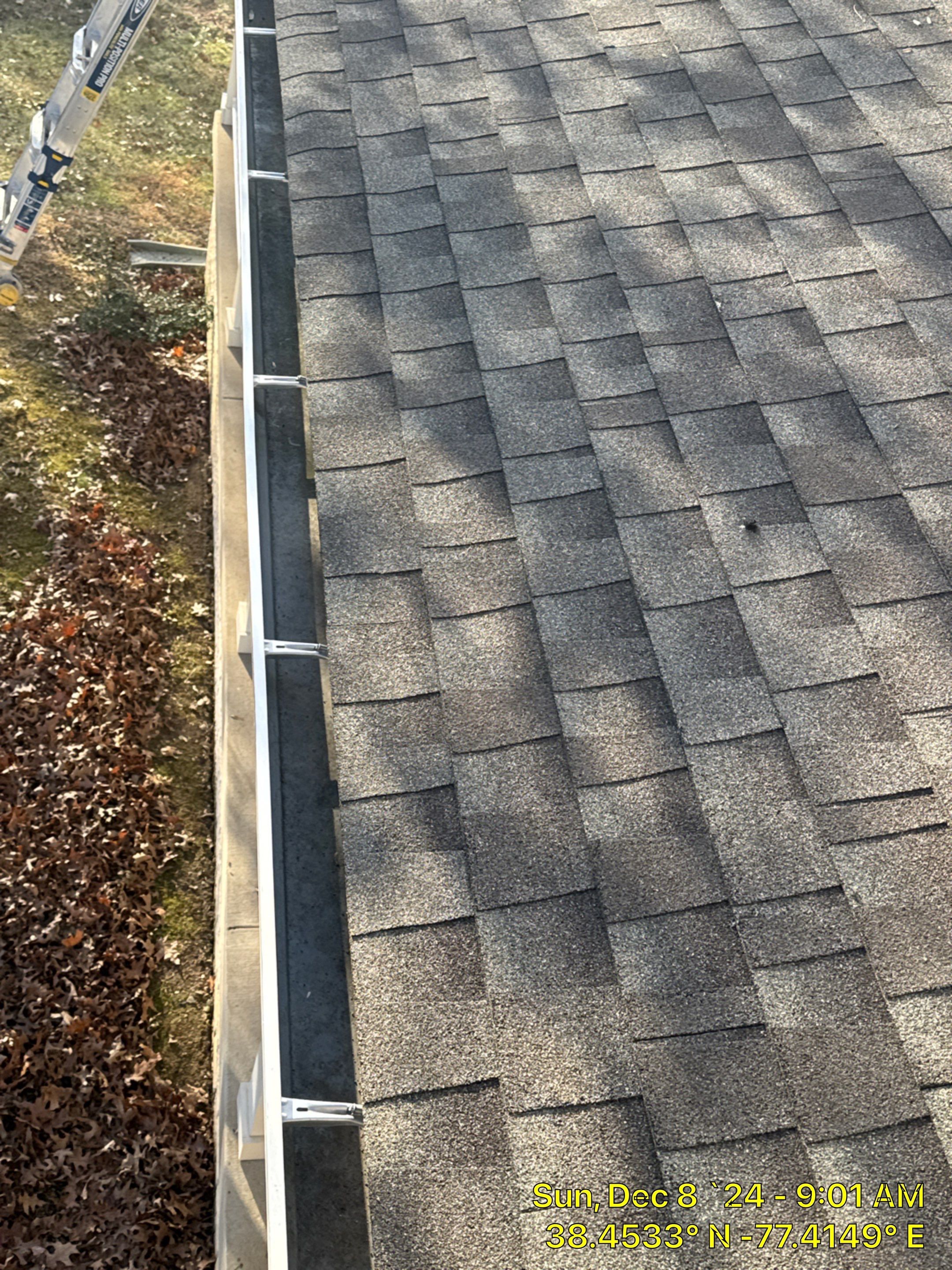 gutters guards using bulldog by La Bendicion Contruction Llc