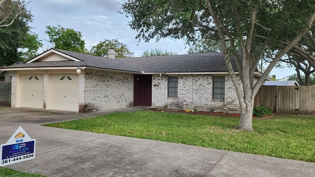 Galvan Roofing and Construction featured photo.