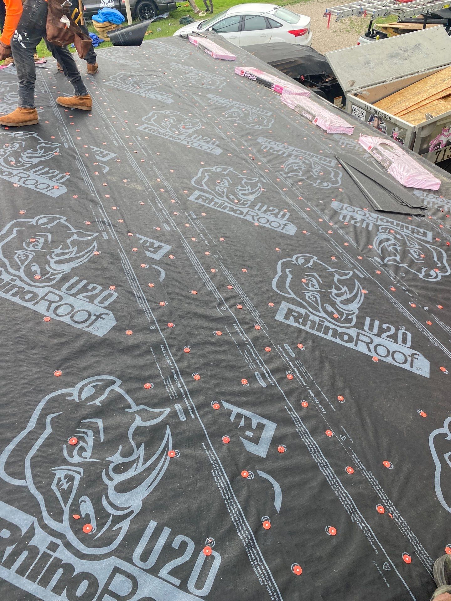 Residential Roofing Installation using Owen's Corning Duration (Lifetime) Shingles by Roof Repair Company