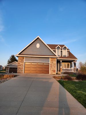 Exterior house painting color change