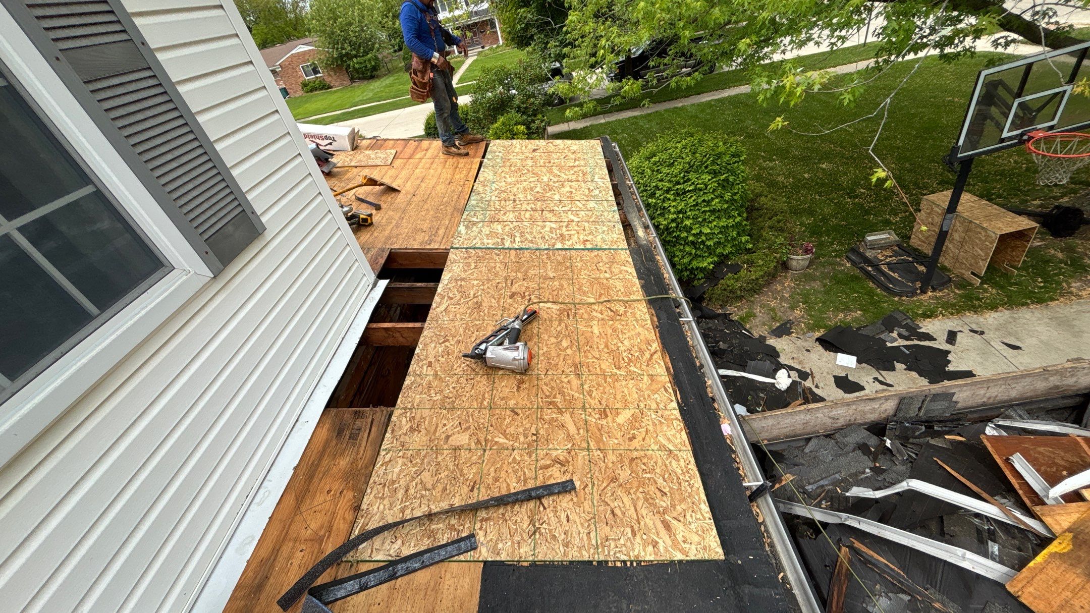 Roof Replacement using Owens Corning Estate Gray by 180 Contractors
