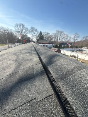 Full Roof Replacement in Warwick, RI – Owens Corning Duration, Estate Gray