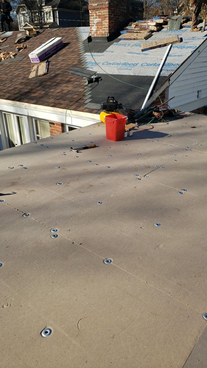 Arlington: CertainTeed Landmark Pro Designer Shingles in Max Def Burnt Sienna by RM Banning, Inc.