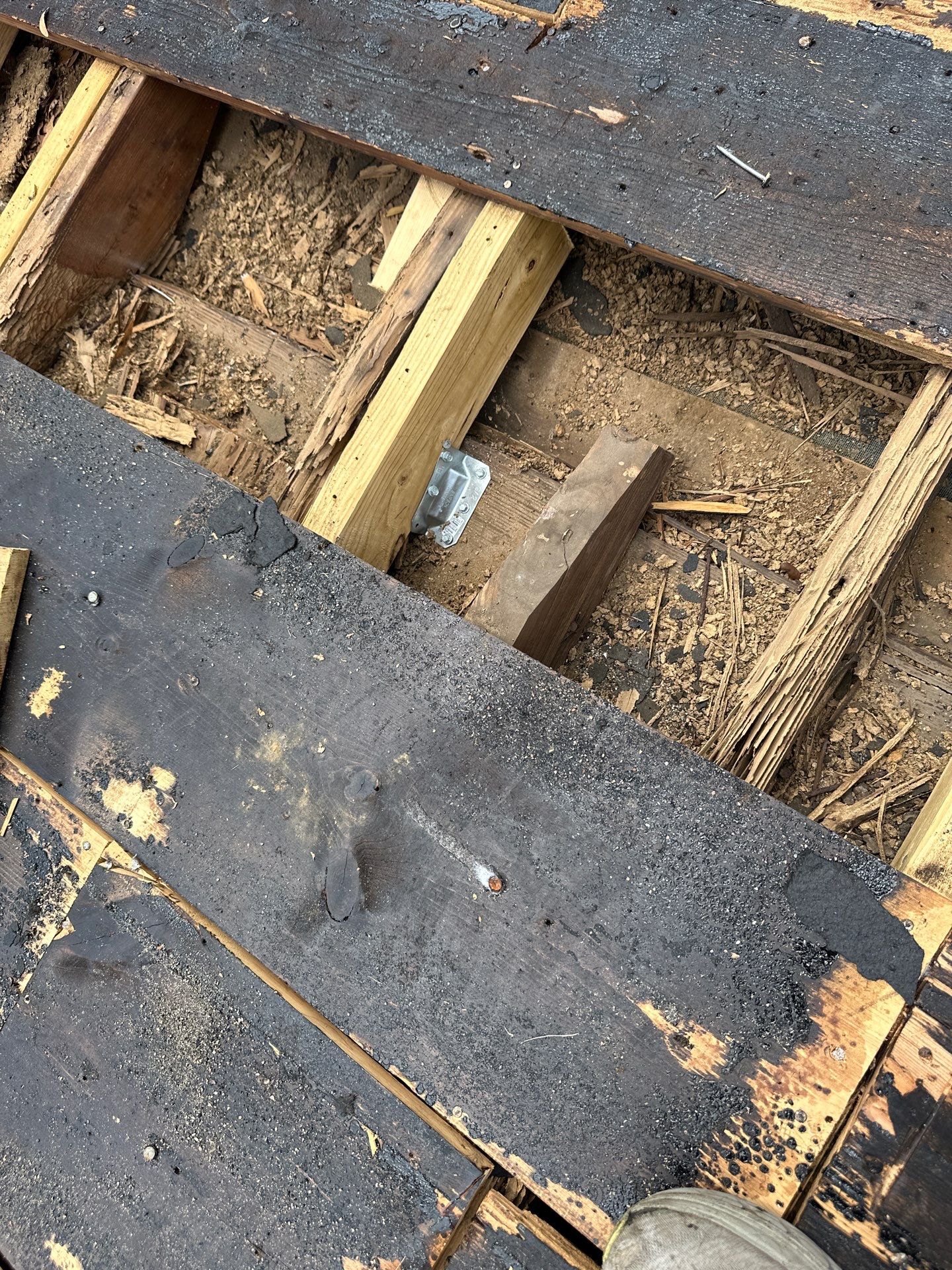 Project in St. Petersburg 33710 by Mitchell Roofing Company LLC