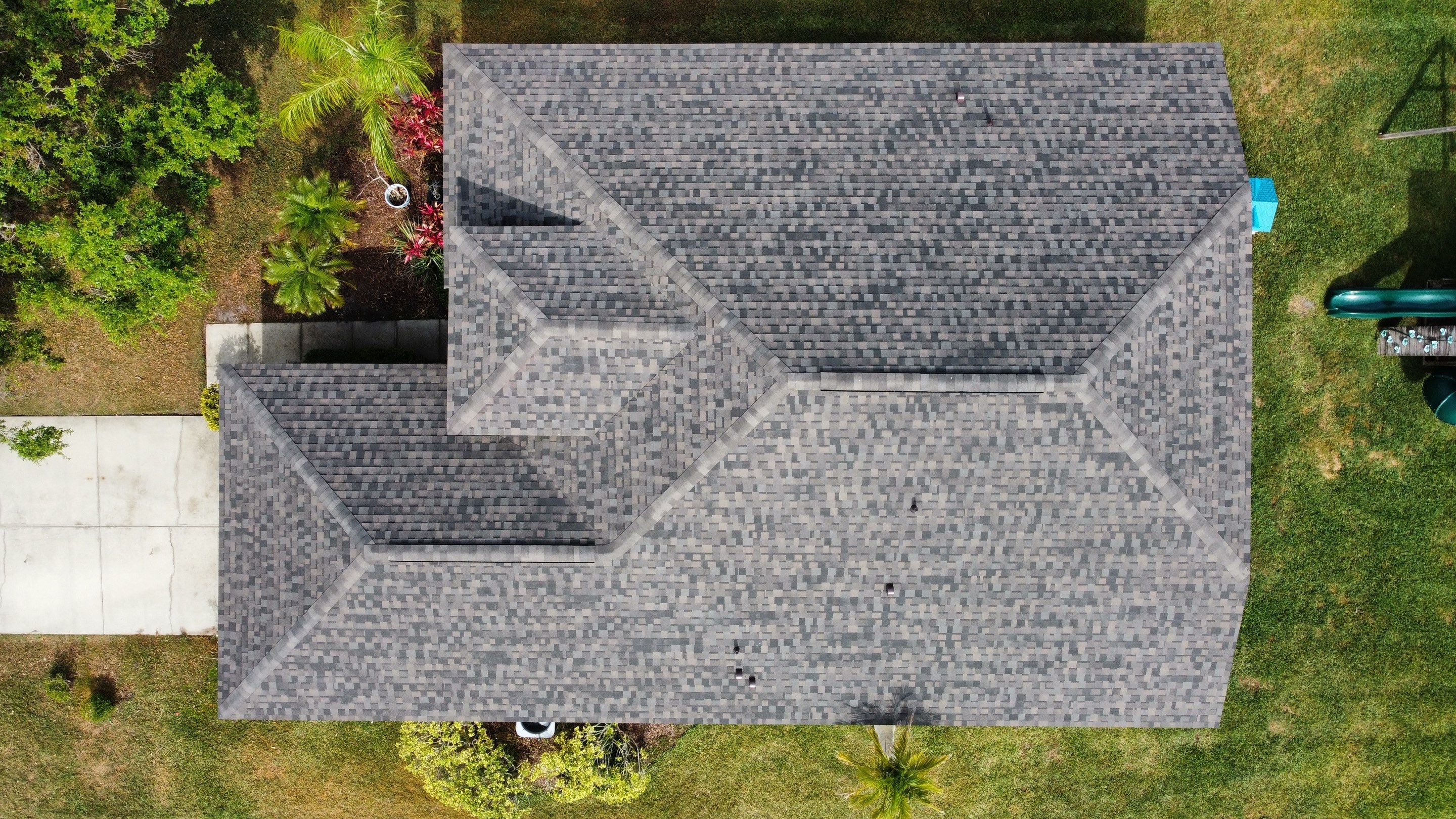 Roof replacement in Parrish FL, by Steadfast Roofing 