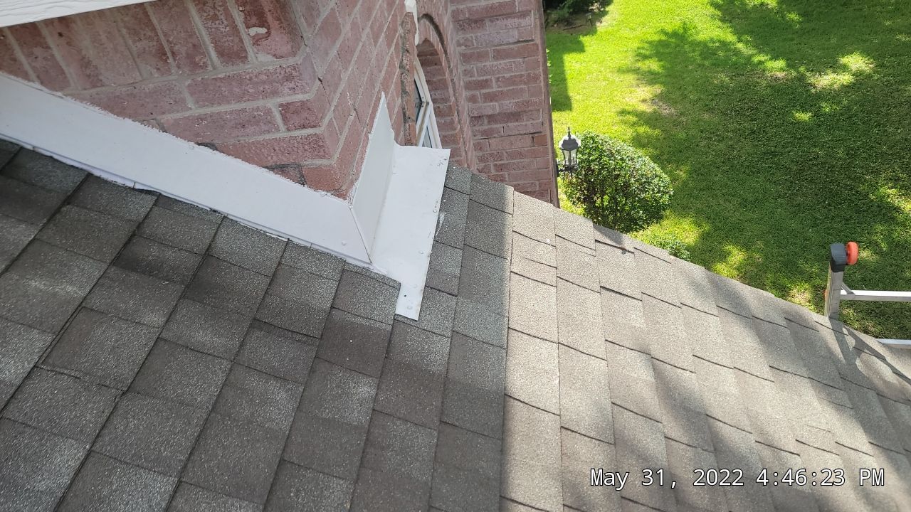 Insurance Claim Roof and Gutters using Owens Corning Oakridge Driftwood by Tex-Line Roofing