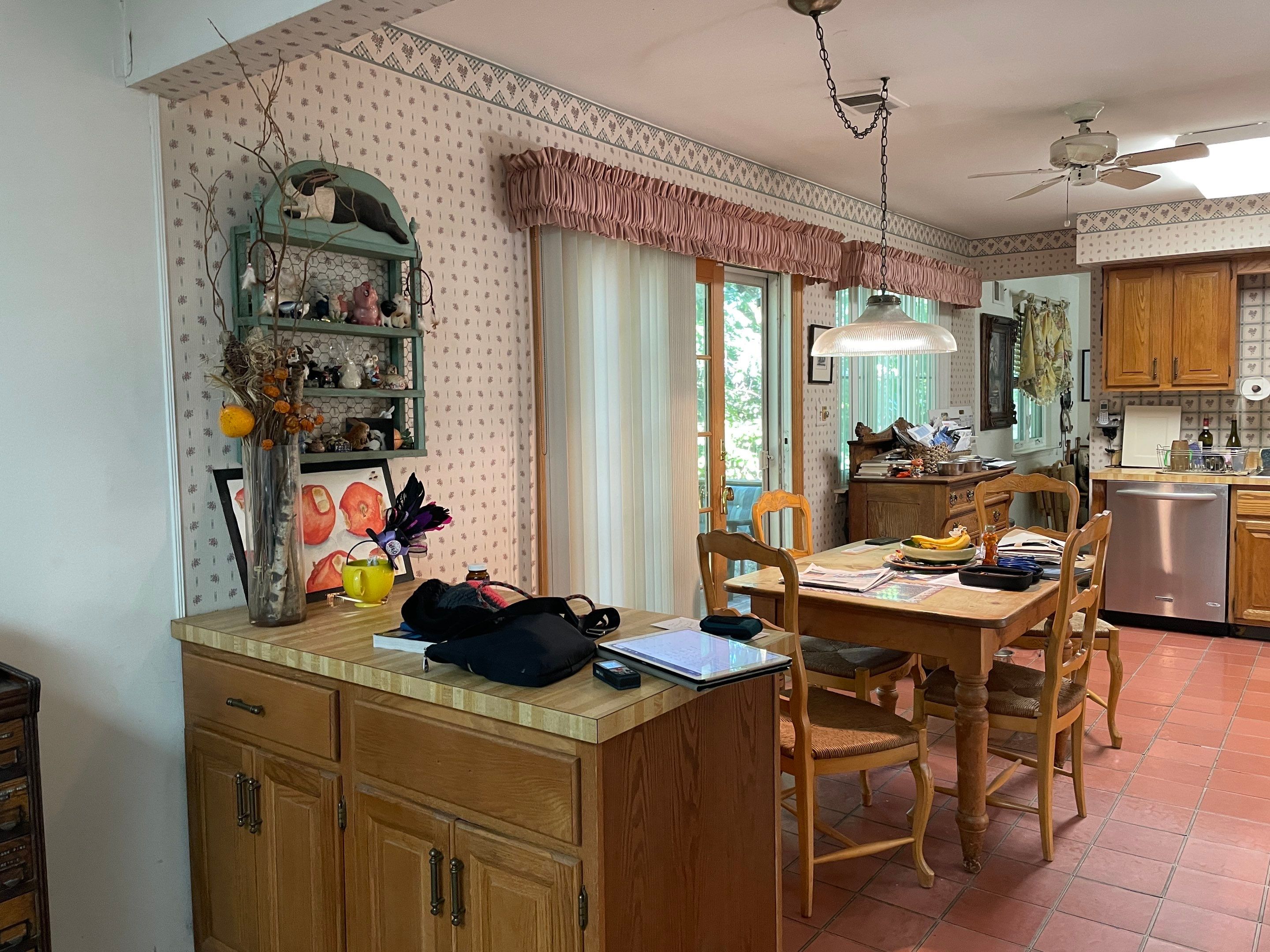 Kitchen Remodel using Cabinets by Home Concepts Construction