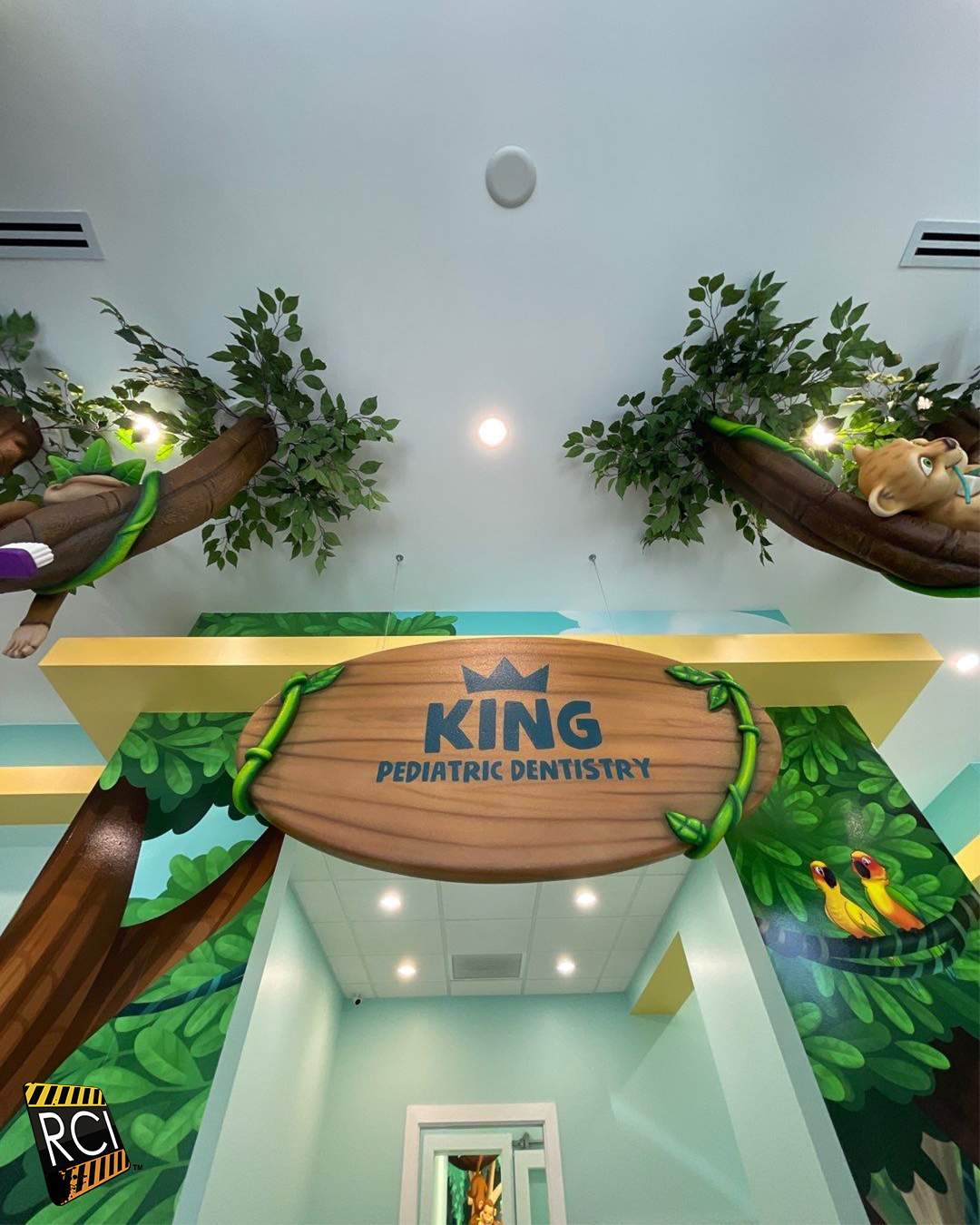 King Pediatric Dentistry by Ruiz Construction Inc