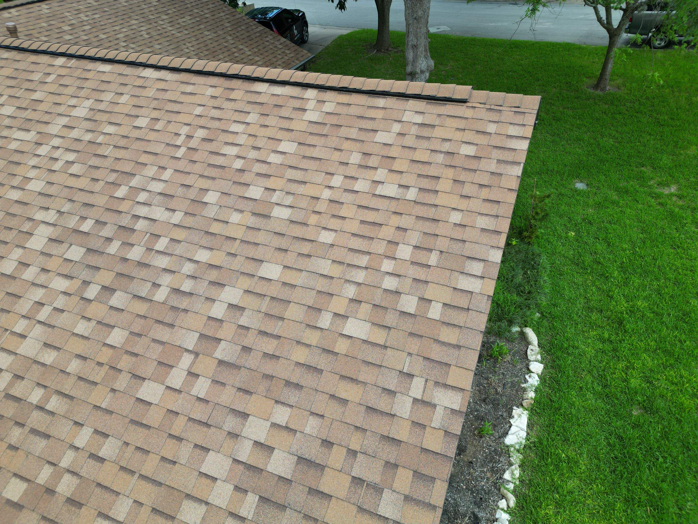 Desert Tan - Owens Corning TruDefinition Duration Oakridge by RoofsOnly.com