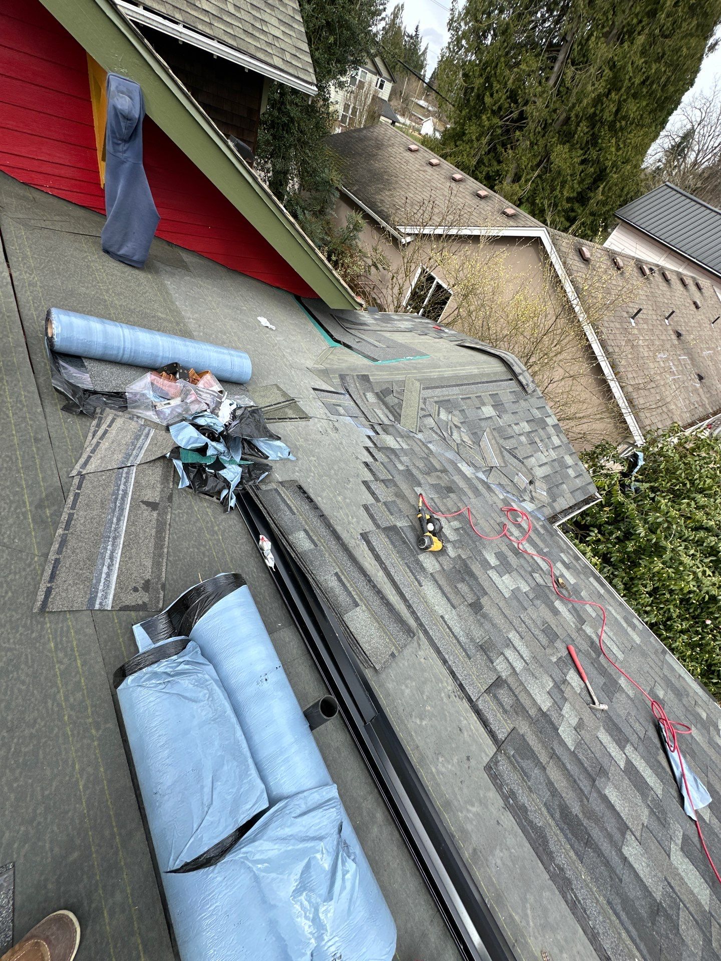 Residential Roofing Installation using Malarkey Highlander by Northwest Roof Maintenance Inc