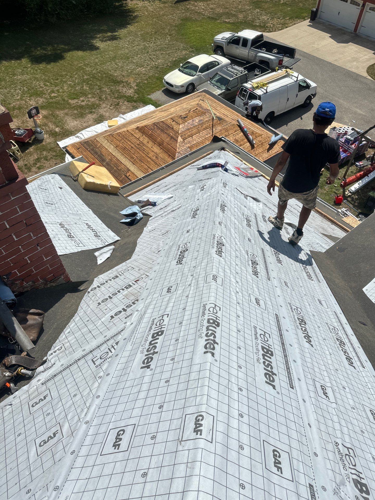 Residential Roofing Installation using GAF Timberline HDZ by Rainstoppers Roofing
