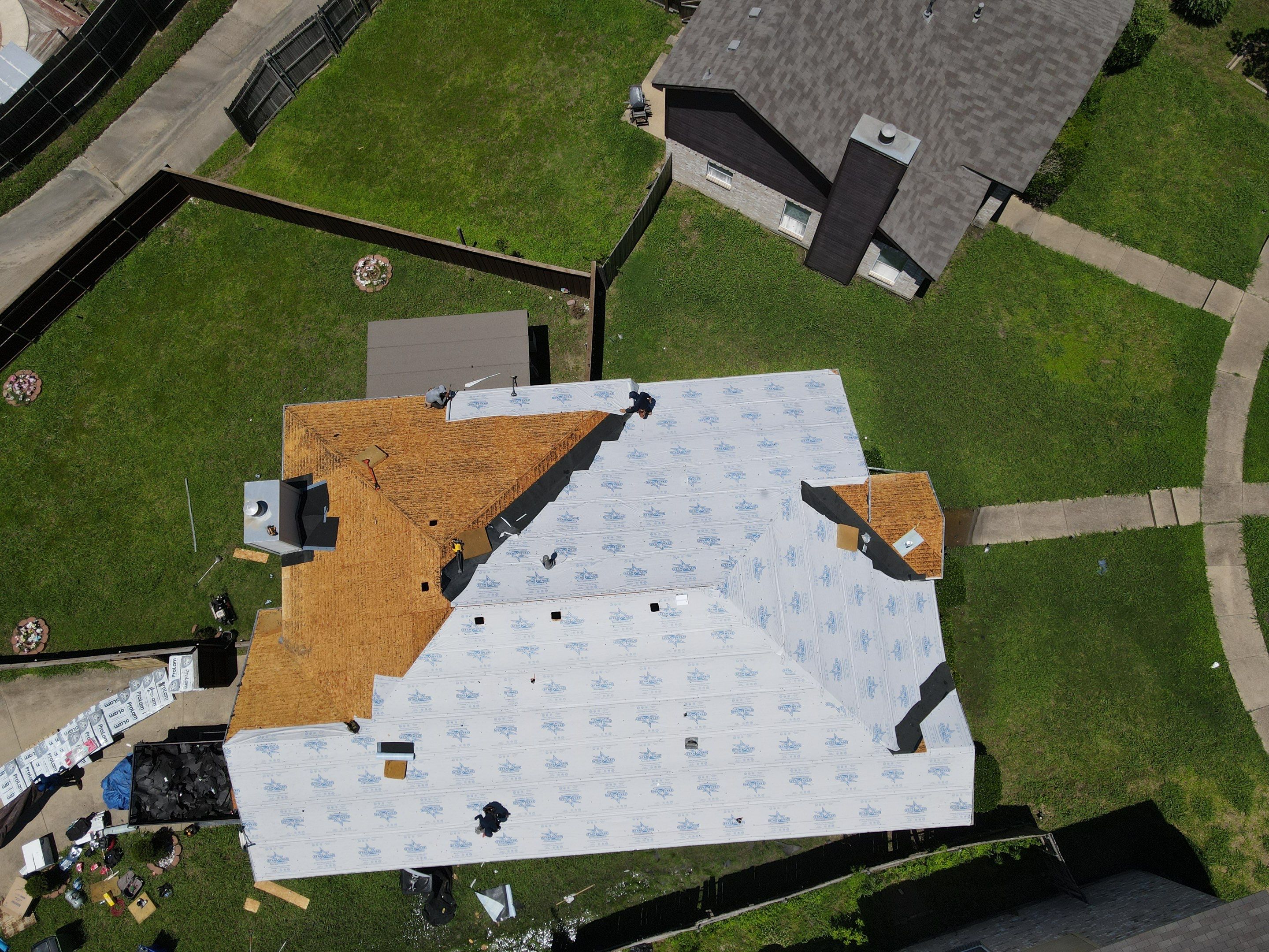 Residential Roofing Installation using Atlas ProLam by Lighthouse Contractors