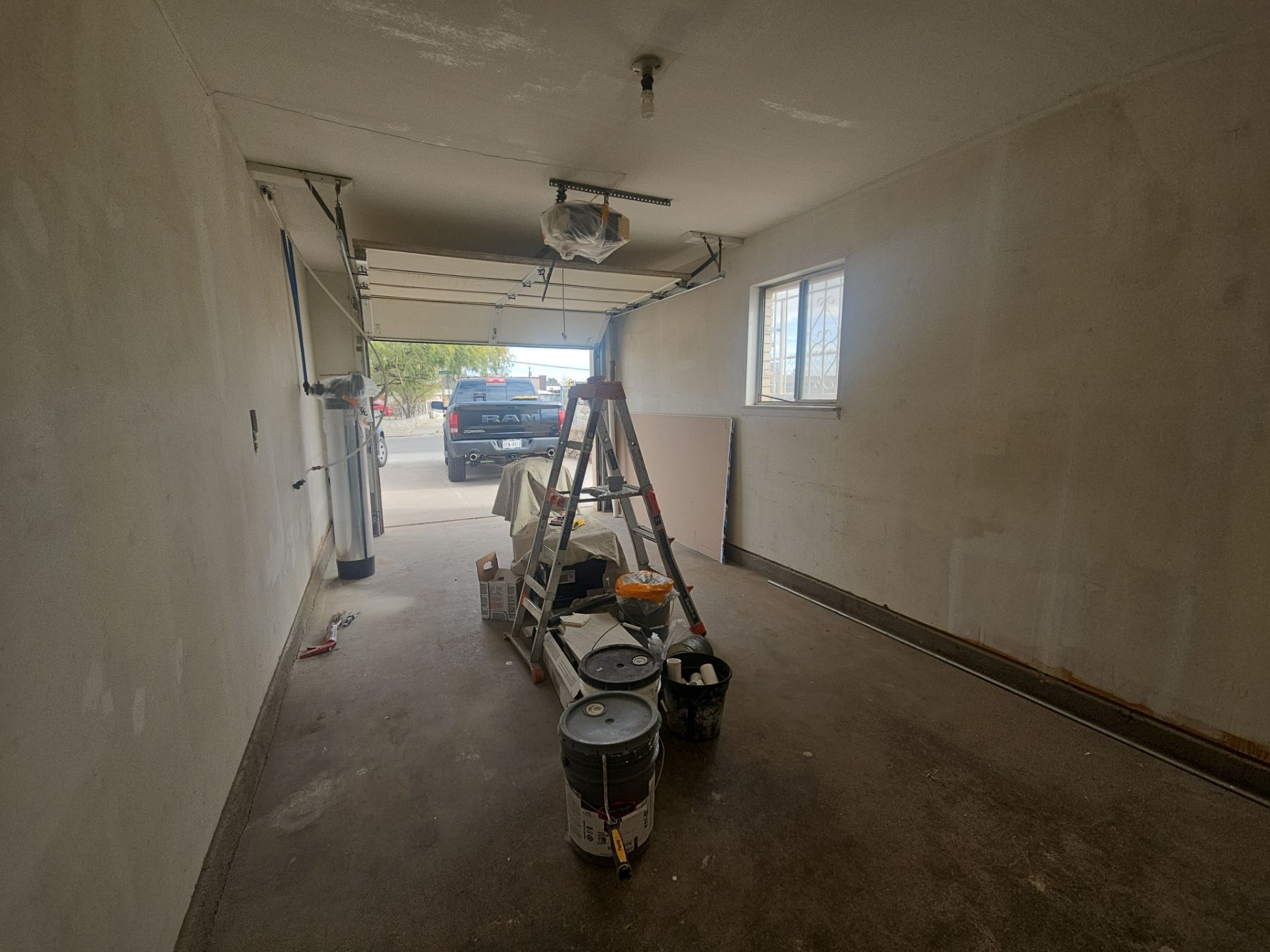 Full Renovation near Fox Plaza by Regal Renovate