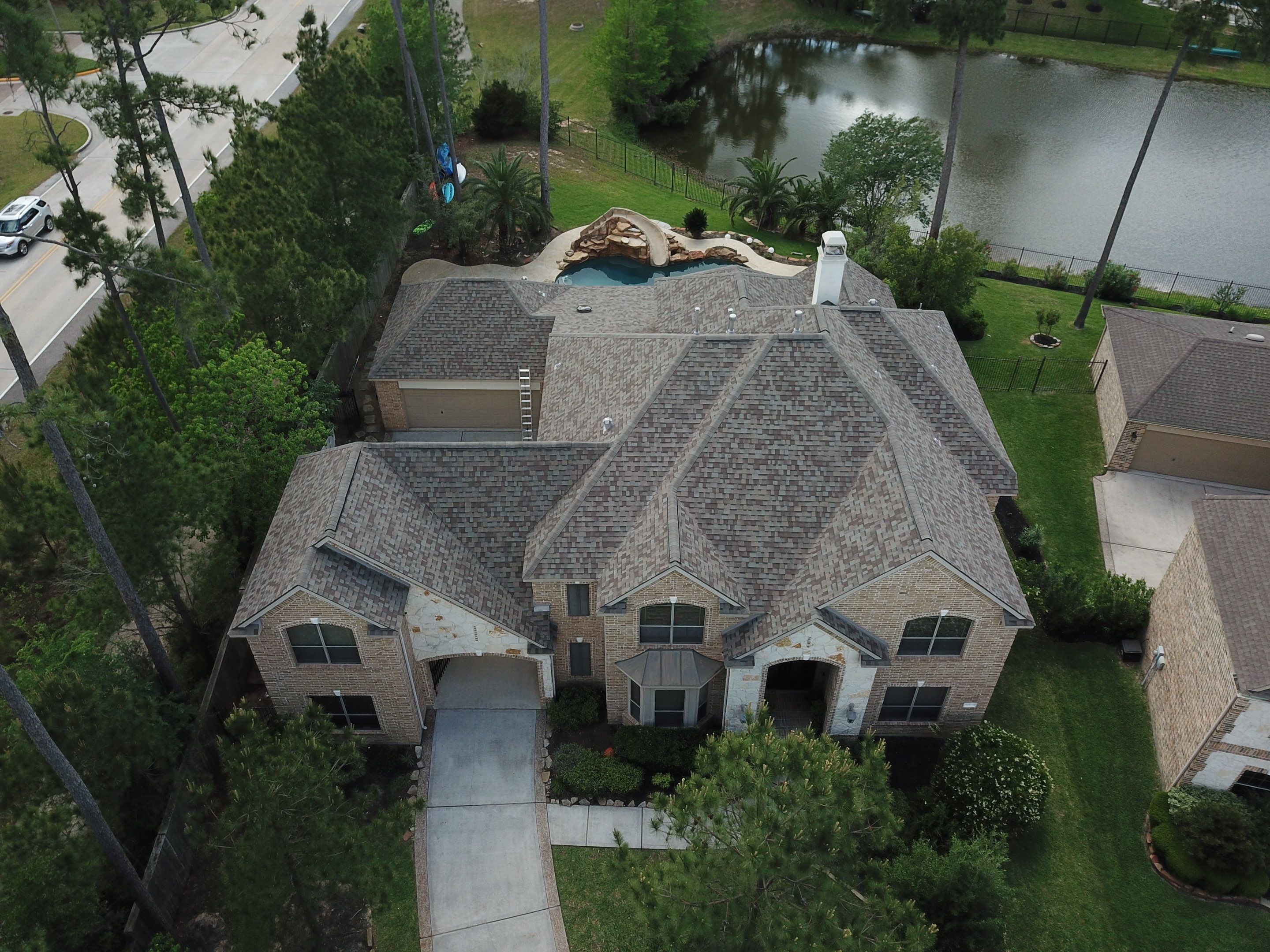 HHH Roofing & Construction featured photo.