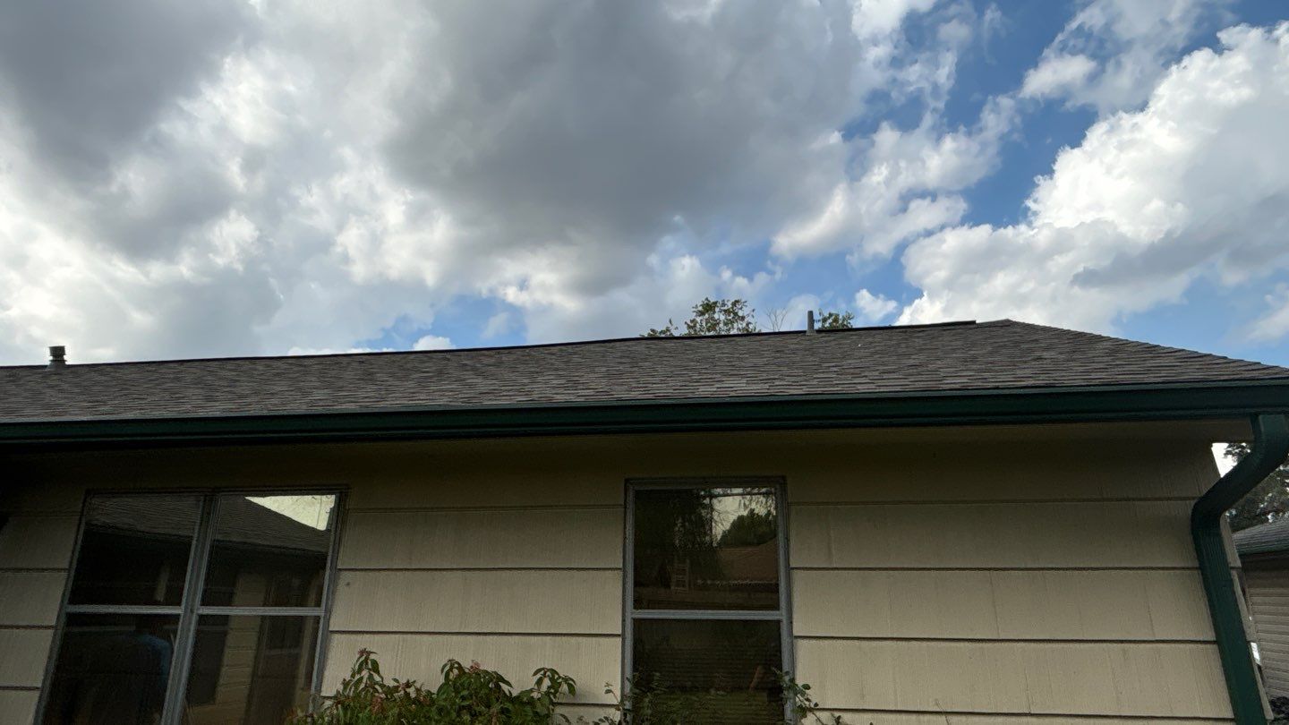 Residential Roofing Installation using Owen's Corning Duration (Lifetime) Shingles by Roof Repair Company