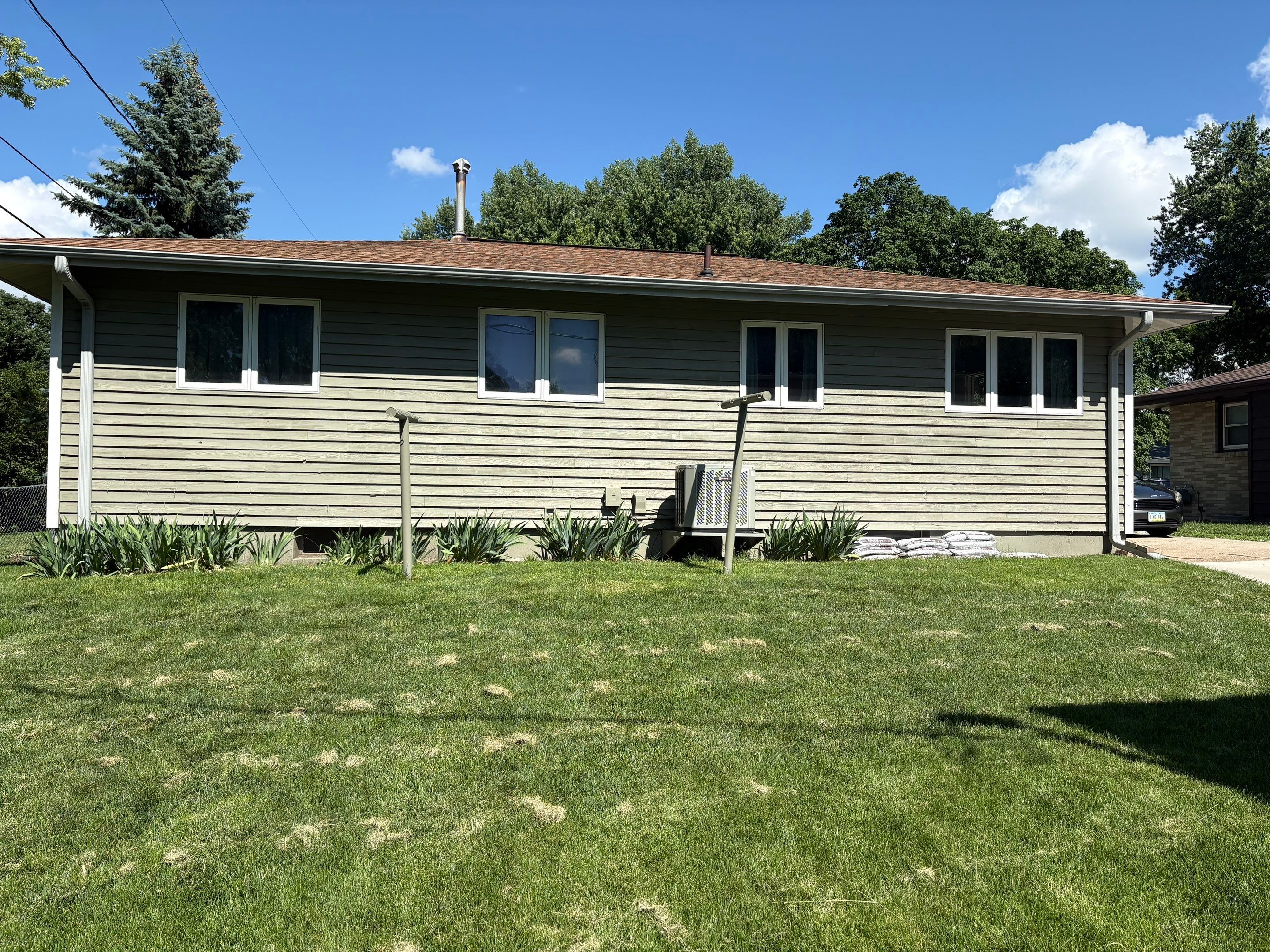 Res Ext Repaint In Ankeny by Midwest Paint LLC