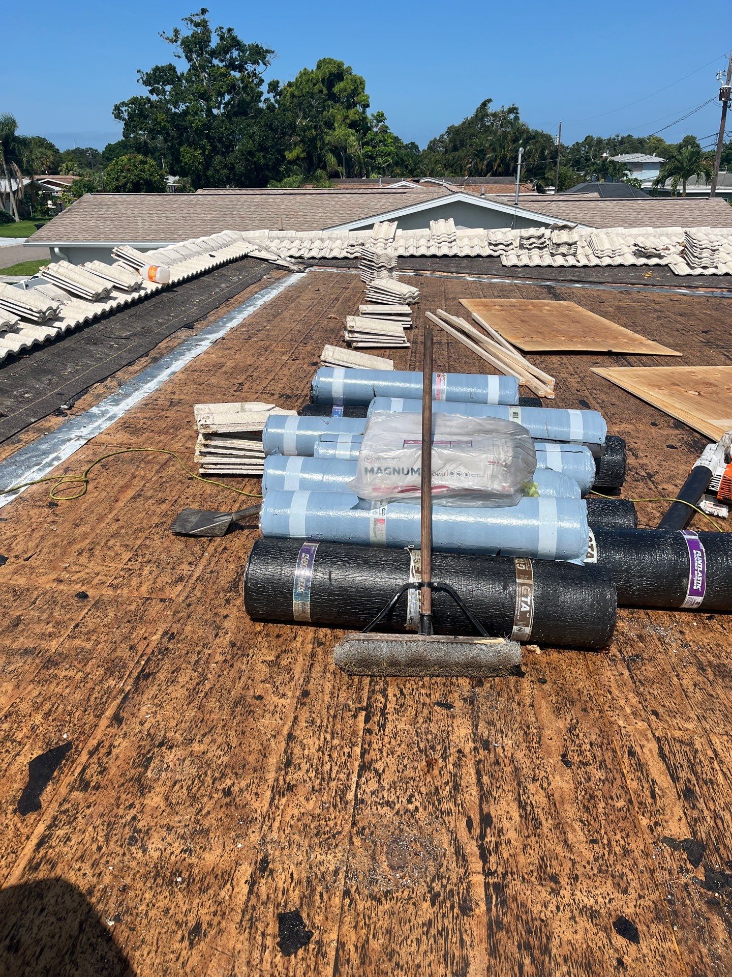 Project in St. Petersburg 33710 by Mitchell Roofing Company LLC 