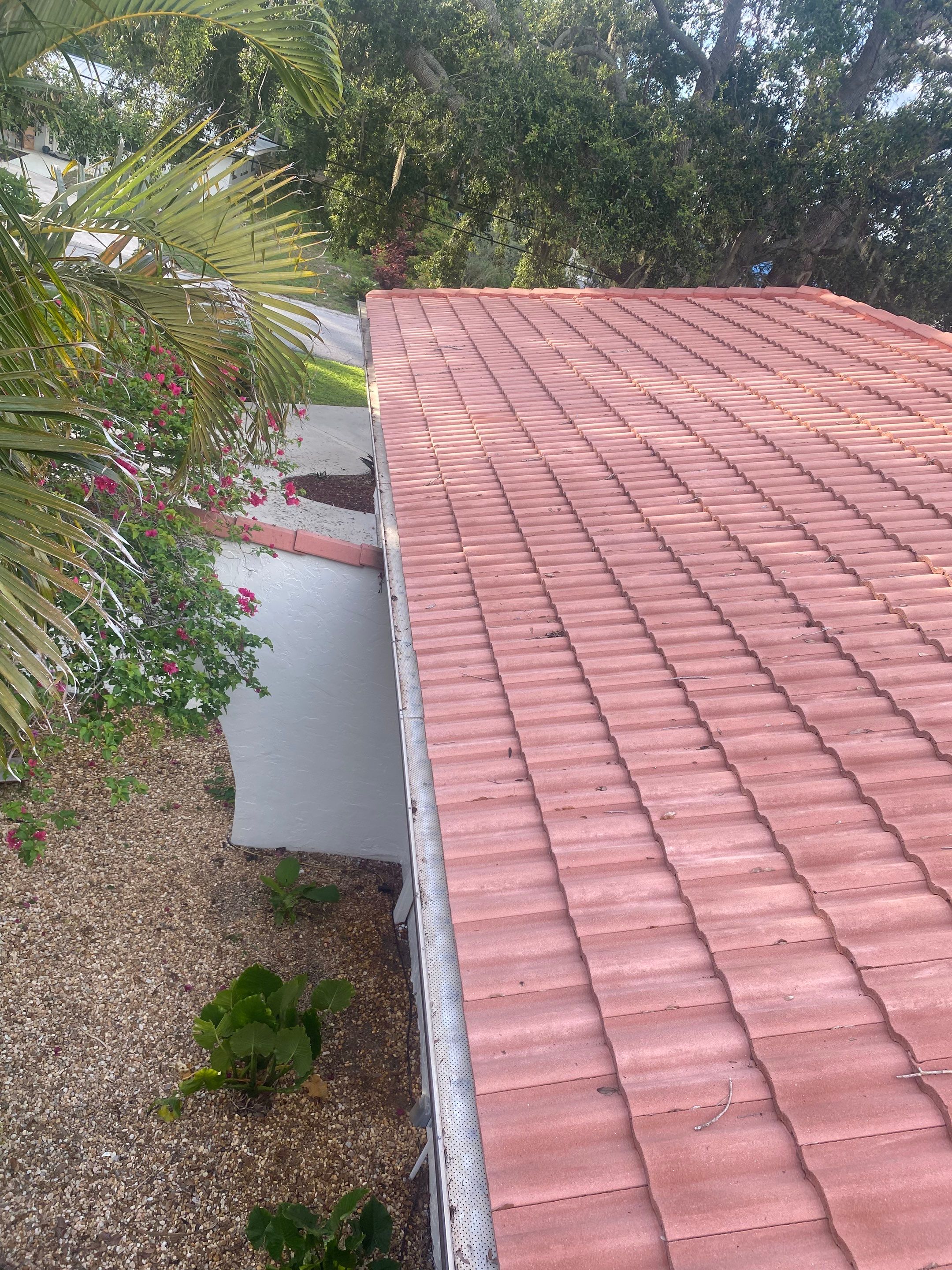 Gutter Guards Installation using gutter cleaning in Sarasota FL by Gutter Professors