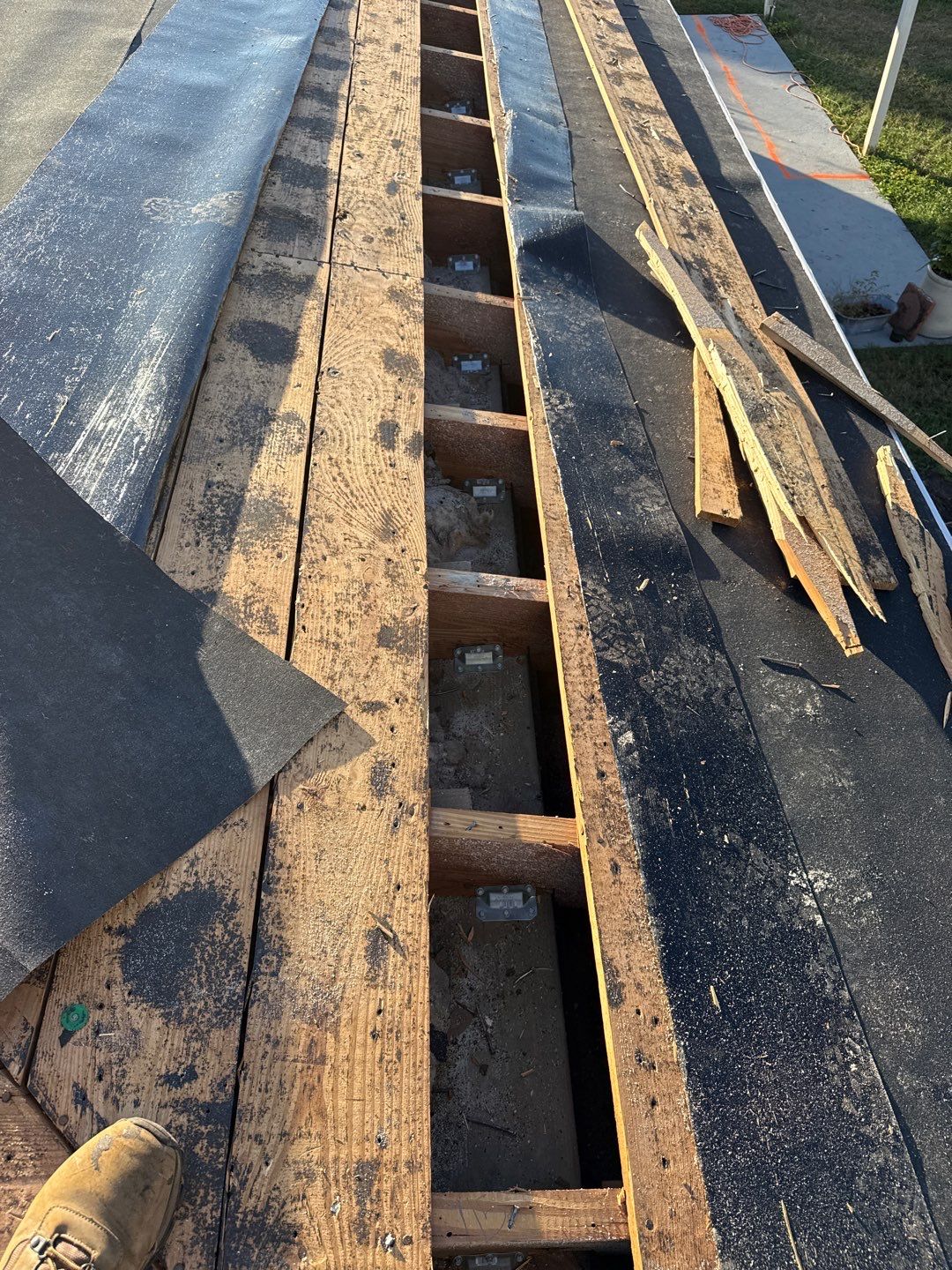Project in St. Petersburg 33710 by Mitchell Roofing Company LLC