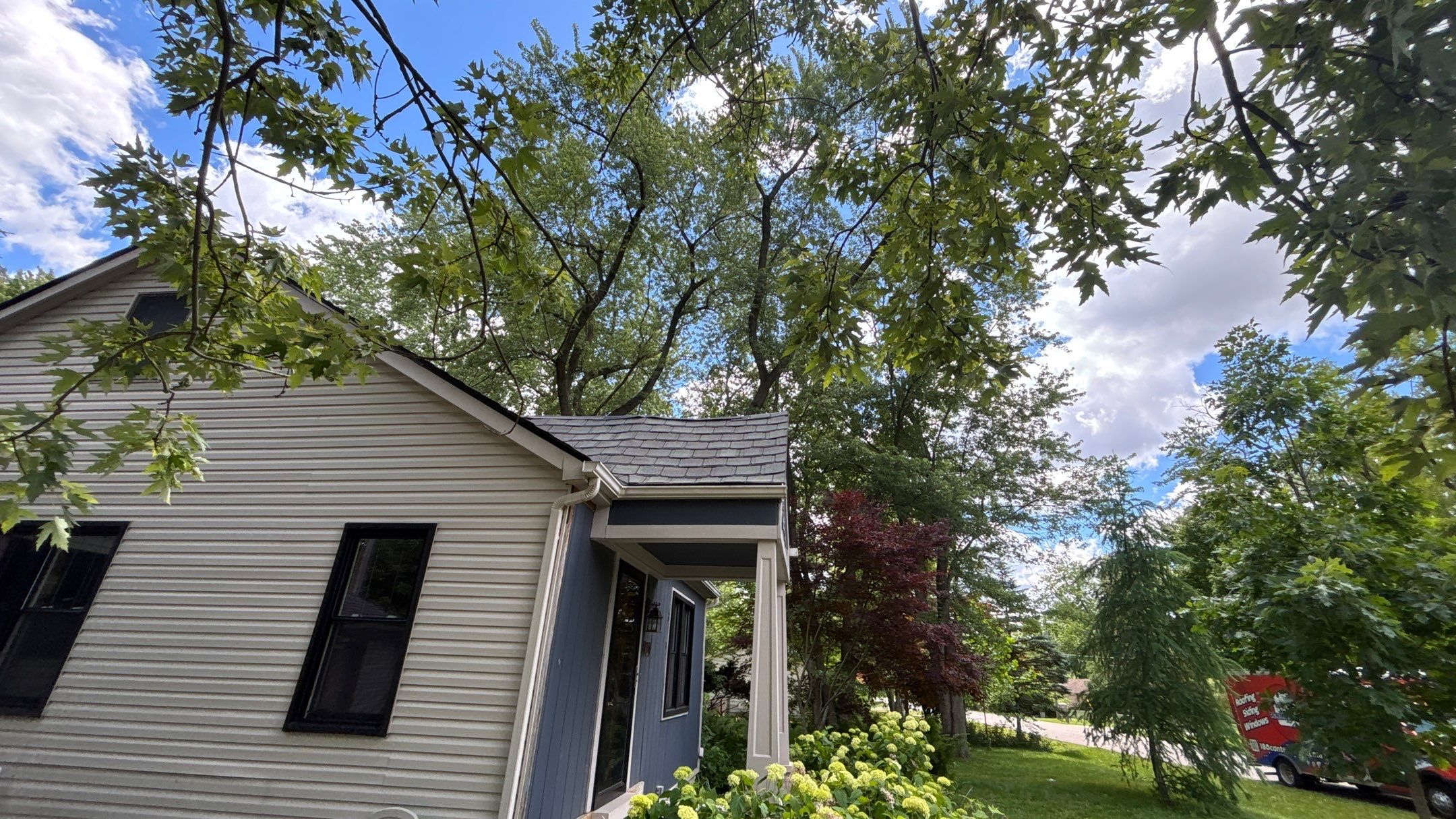 Roof Replacement using CertainTeed Landmark by 180 Contractors