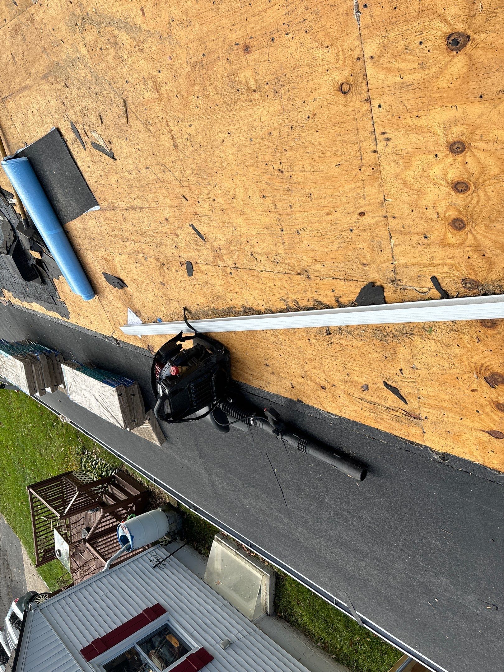 Roof Replacement using CertainTeed Landmark by 180 Contractors