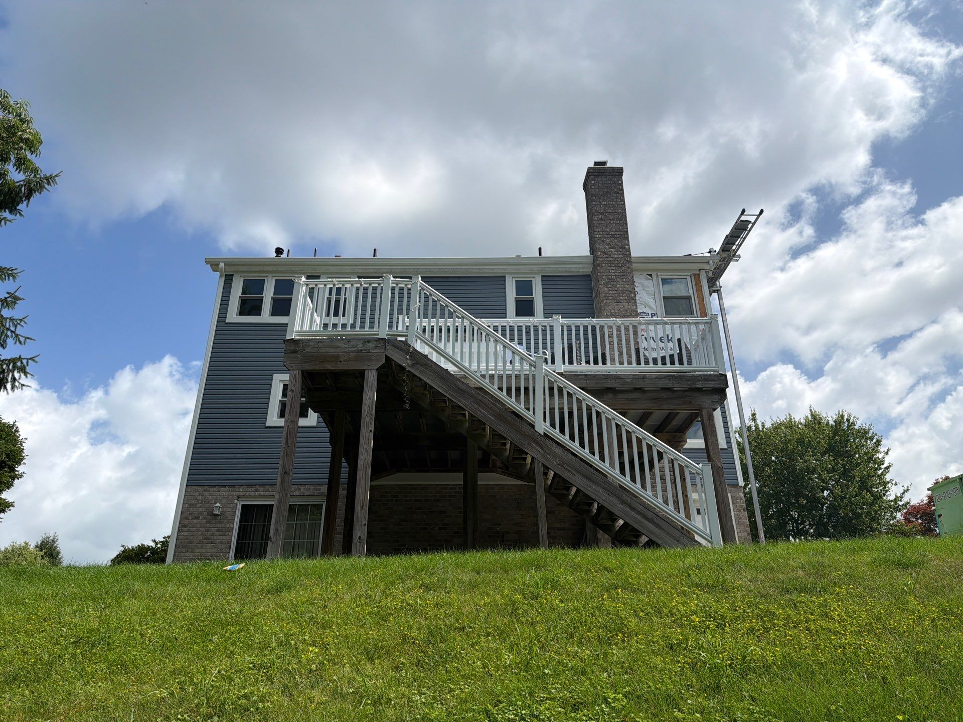 Full House Siding Renovation with English Wedgewood Vinyl Siding in Sewickley by Ideal Siding Pittsburgh