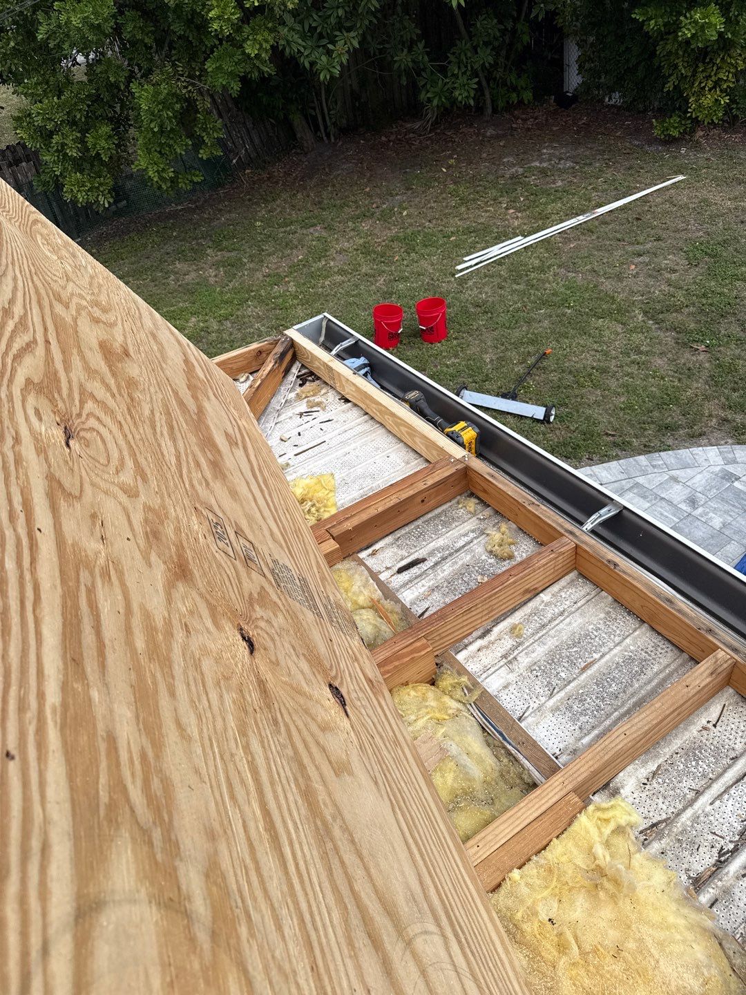 Project in St. Petersburg 33702 by Mitchell Roofing Company LLC