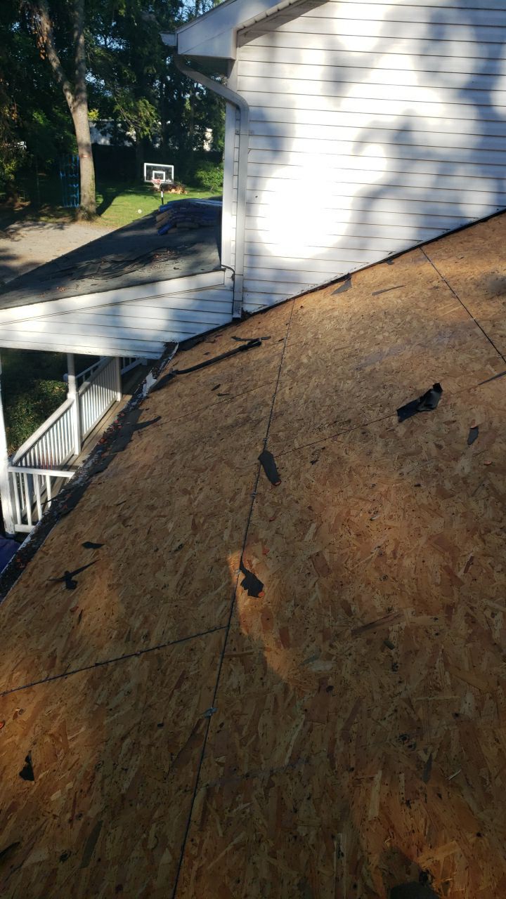 Marshall Roofing Project - Landmark Pro Max Def Pewterwood Designer Shingles by RM Banning, Inc.