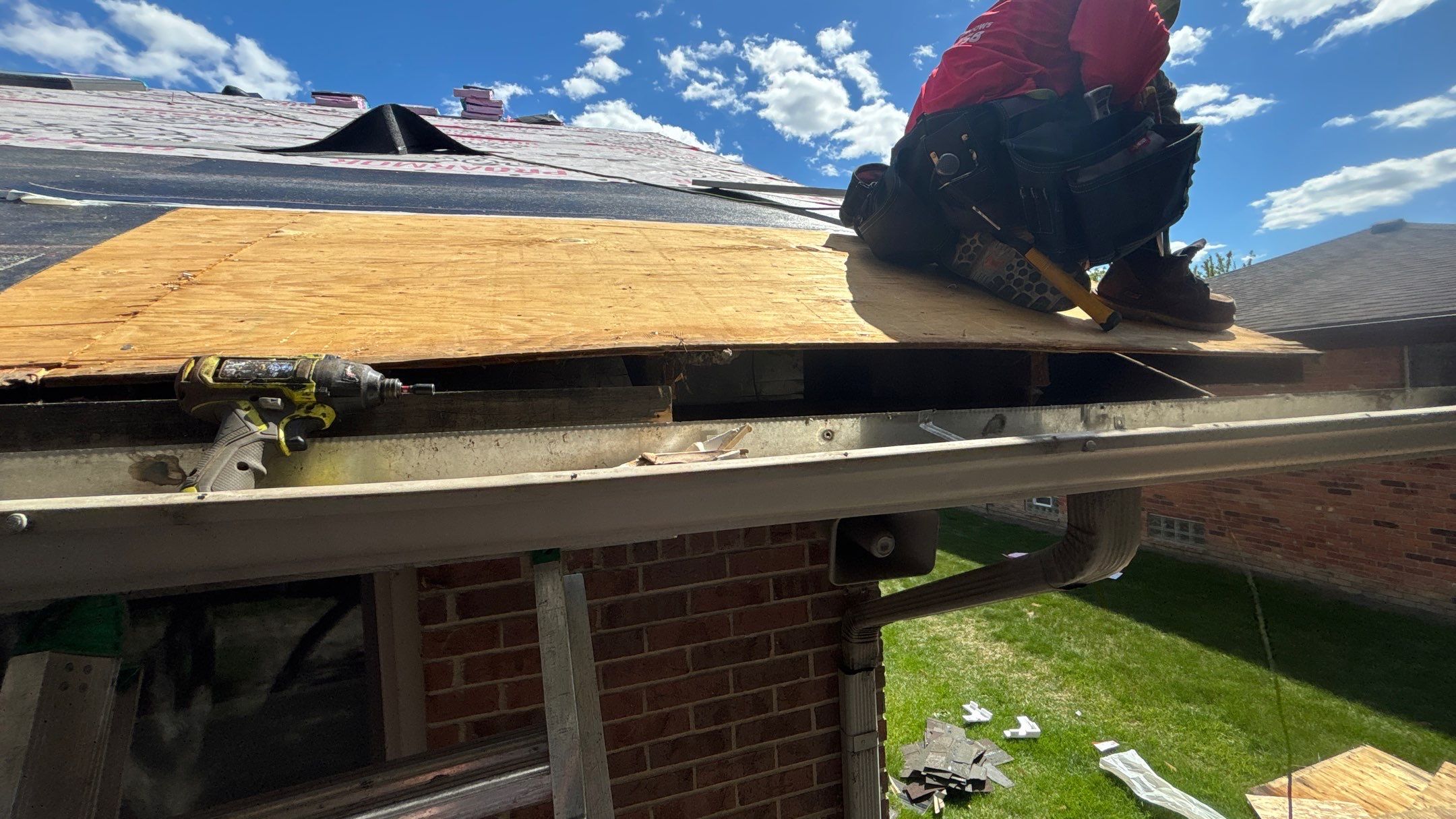 Roof Replacement using Owens Corning Duration by 180 Contractors