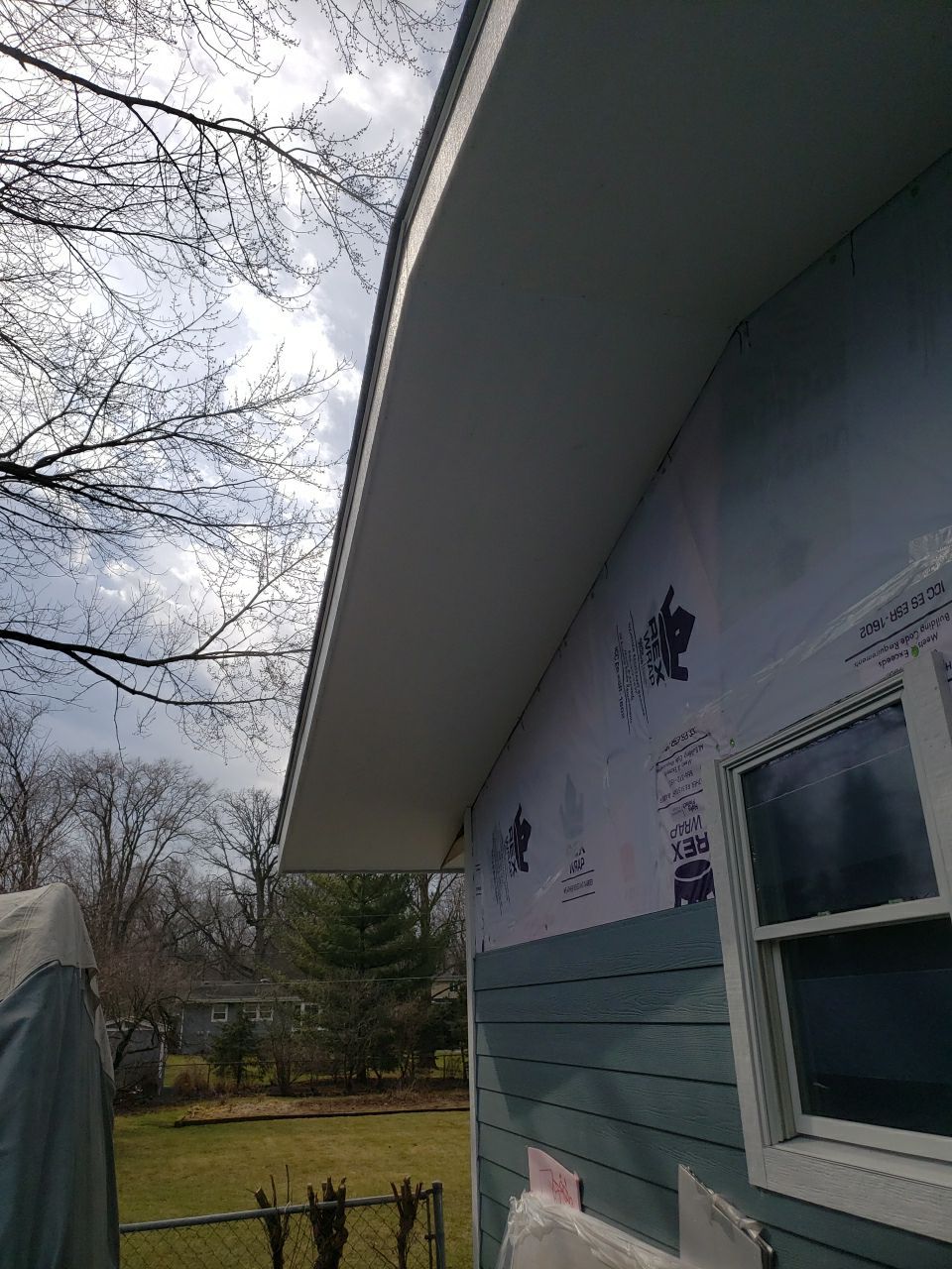 James Hardie Siding Installation, Shingle Roof Replacement & Window Replacement by Custom Installations, Inc.