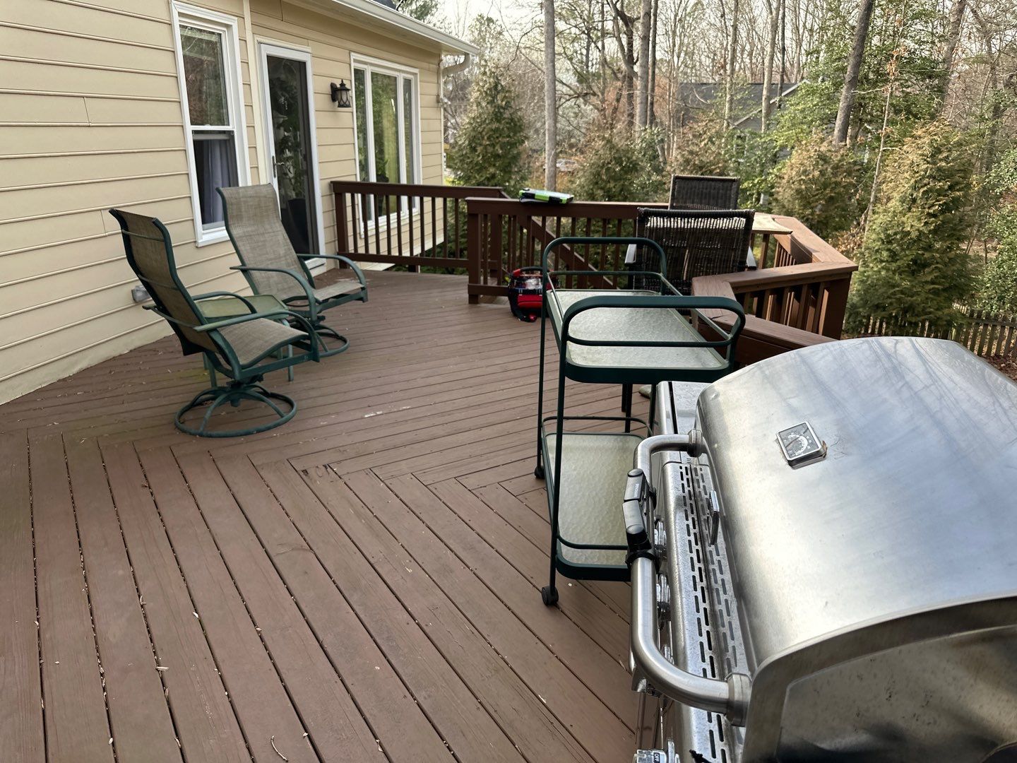 Coated Deck using AcryFin by DuraSeal