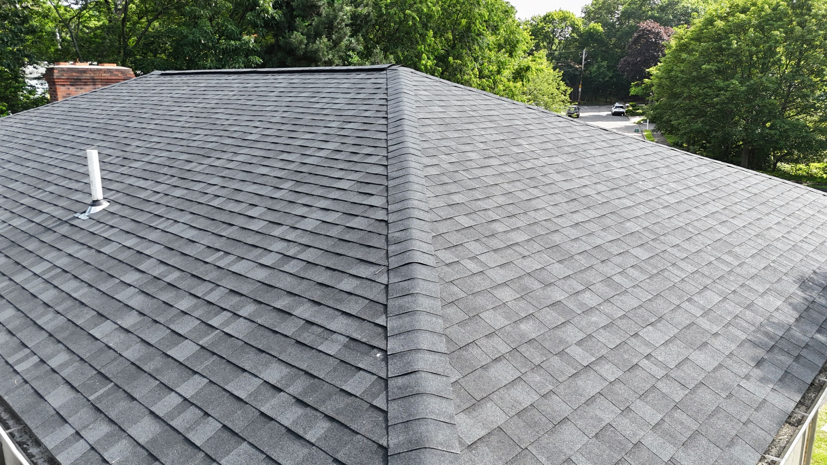 Full Roof Replacement in Saugus, MA – Owens Corning Duration, Onyx Black by JOHNNYS PRO