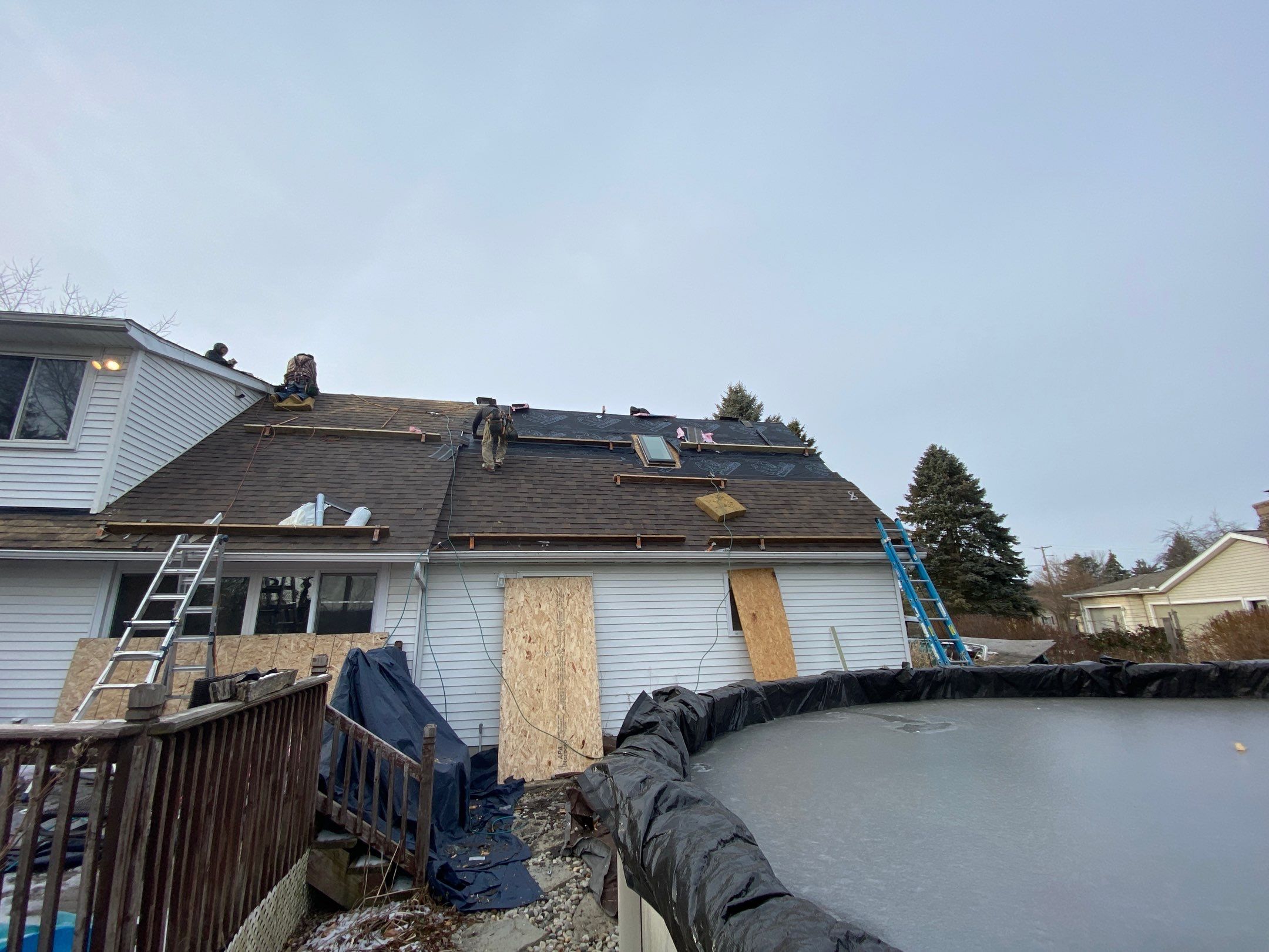 Roof Replacement using Owens Corning by 180 Contractors