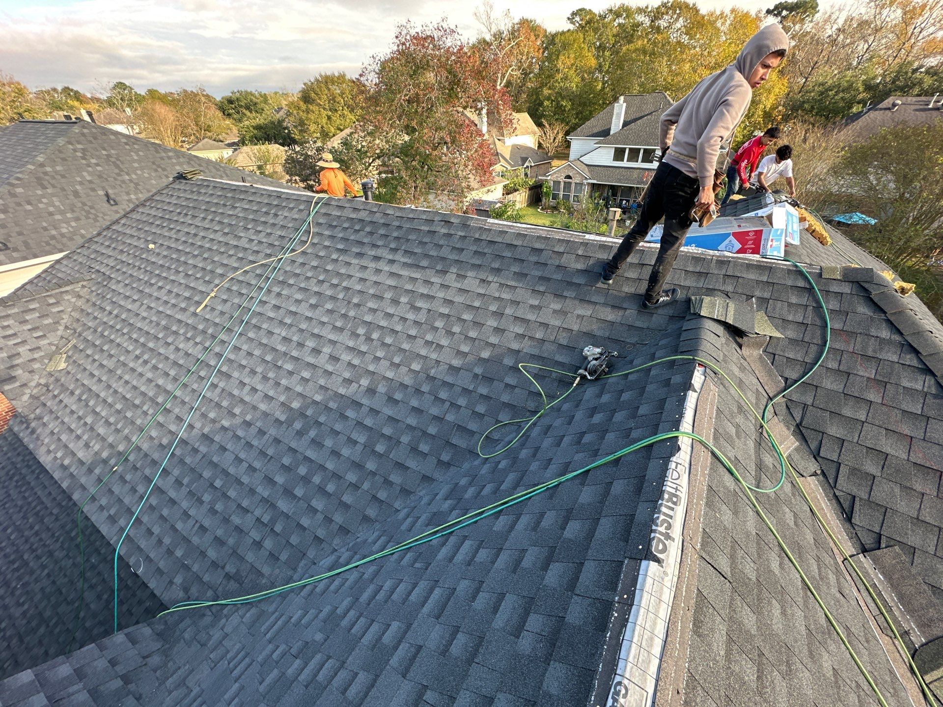 GAF HDZ CHARCOAL W/ PREMIUM RIDGE Z by Motion Roofing