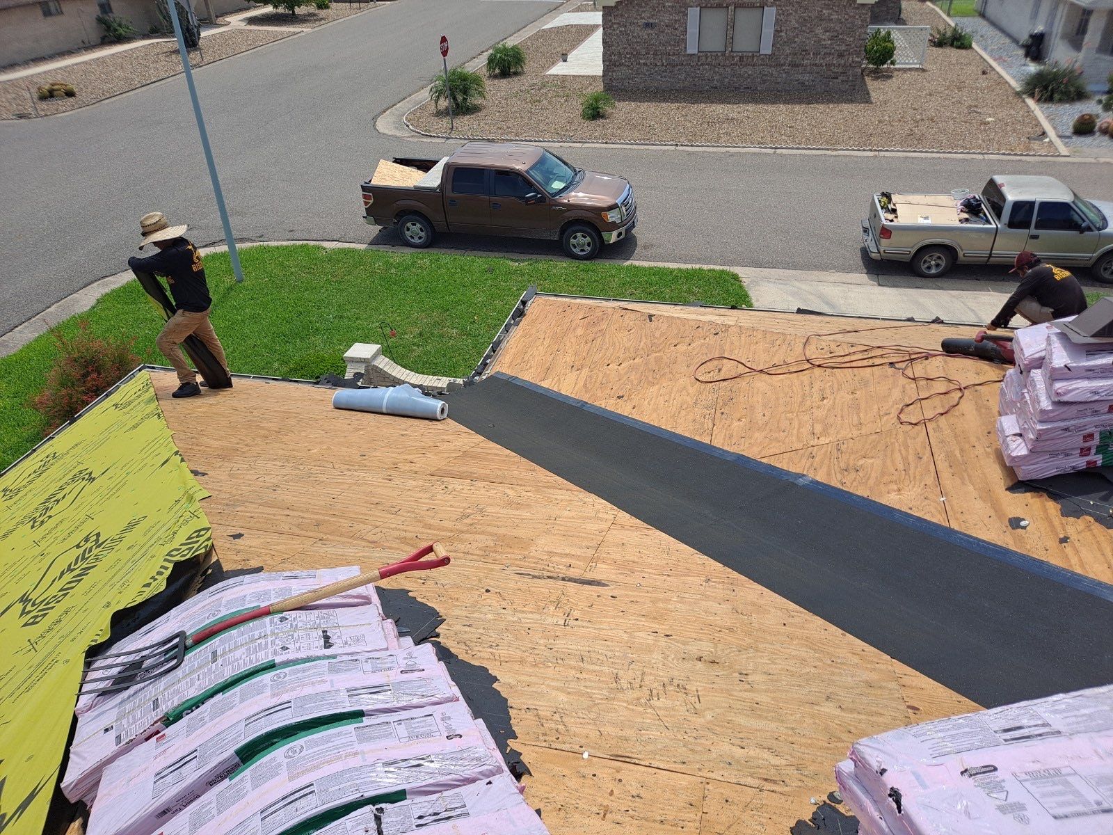 3 Tab Shingle Roof using Owens Corning Supreme by Bison Roofing