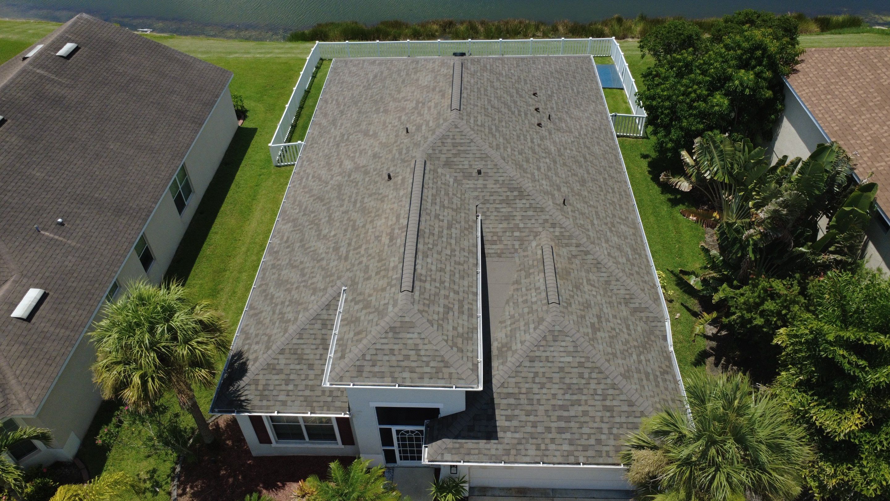 Roof replacement in Palmetto, FL by Steadfast Roofing 