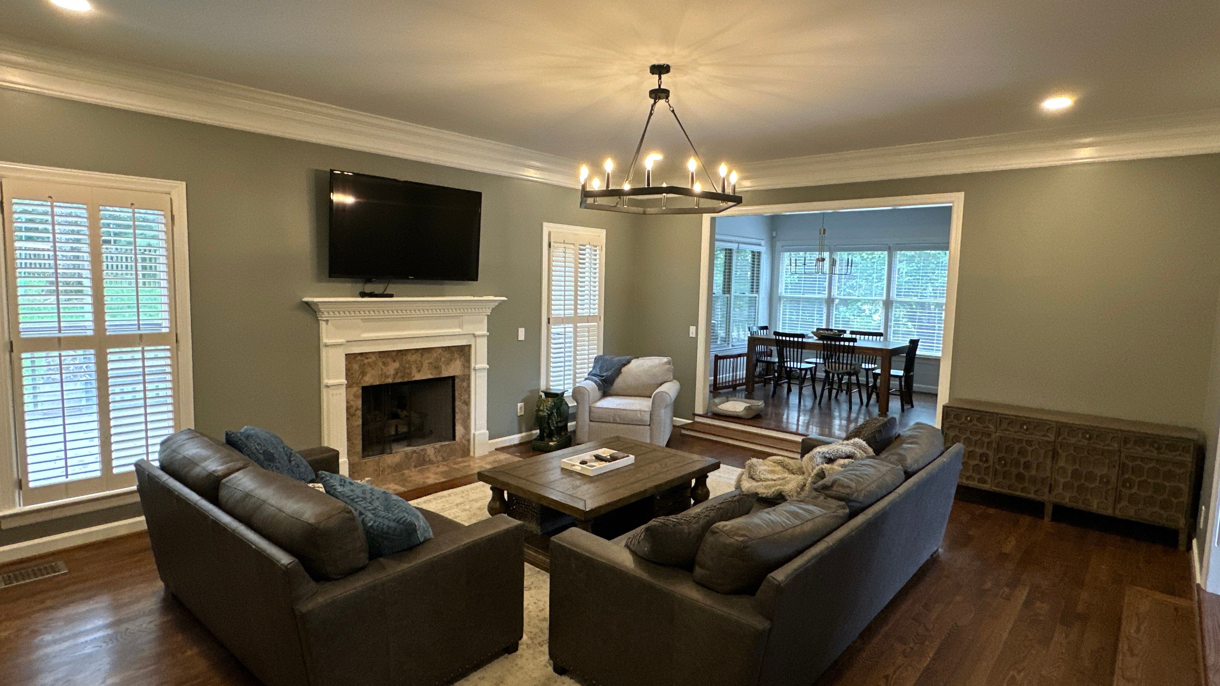 Interior Painting/Trim Work in Brentwood by Music City Improvements