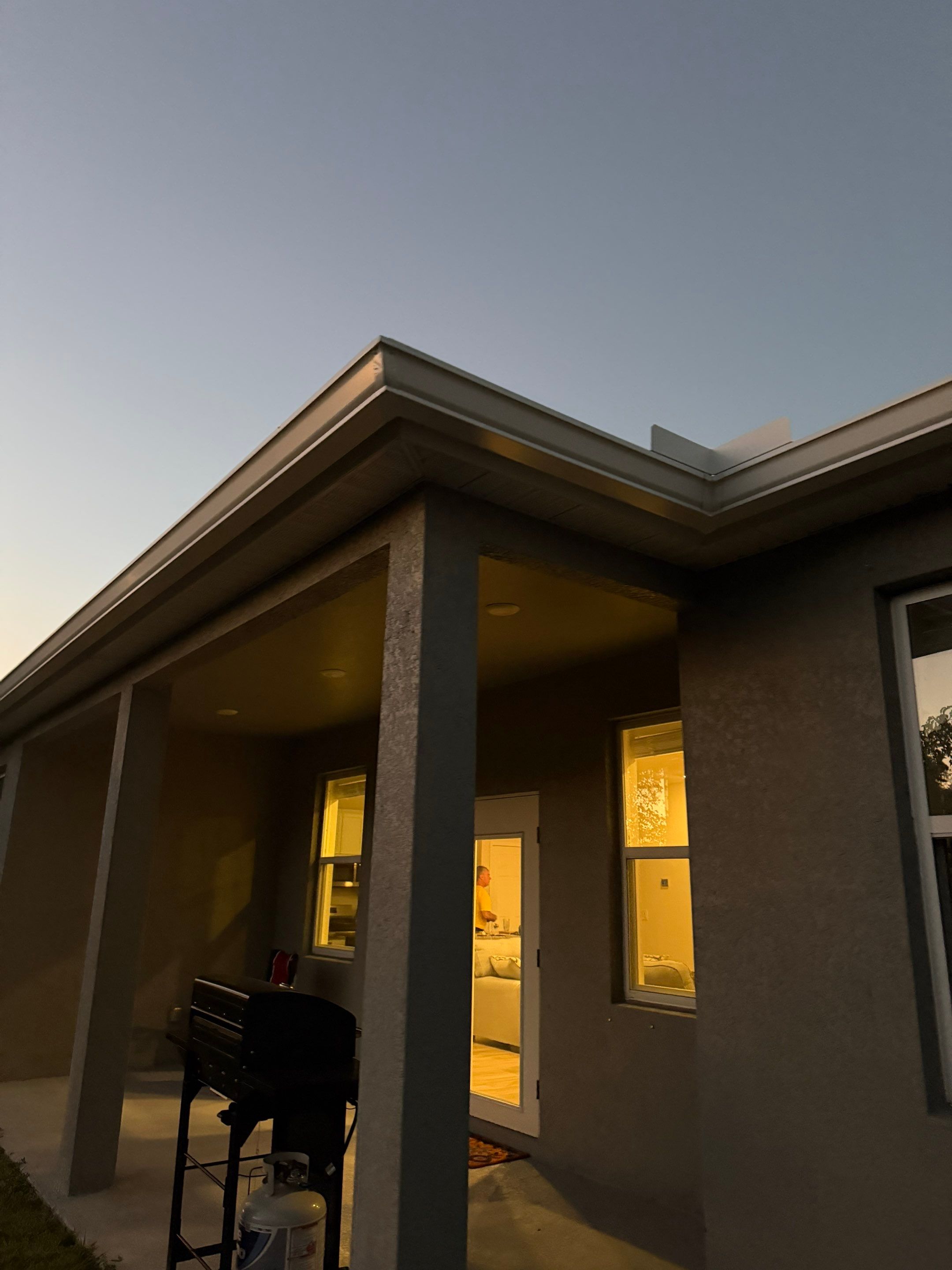 6-inch K-style Seamless Gutters in Punta Gorda FL by Gutter Professors