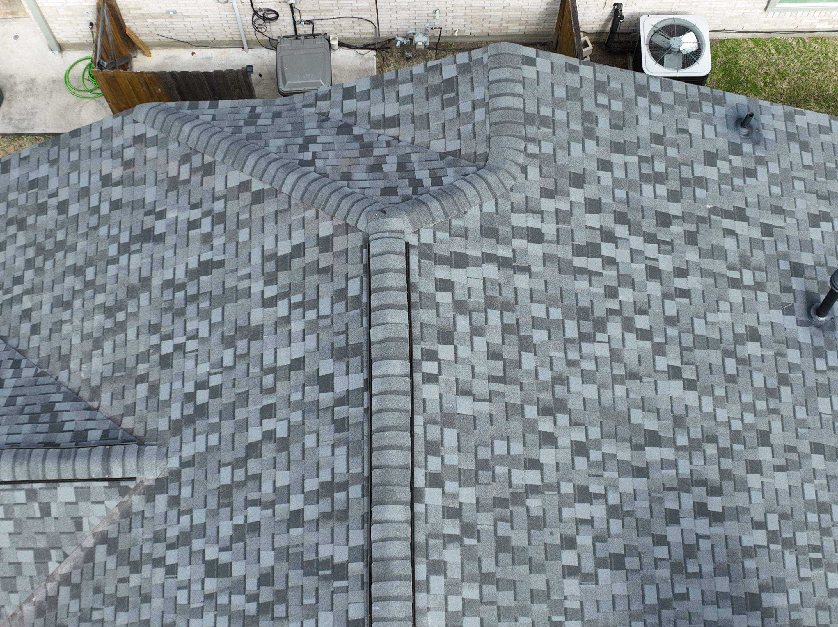 SureStart PLUS 4-STAR Warranty Fully covers materials, labor, tear-off and disposal expenses in years 1-50. by Roof Concepts Construction