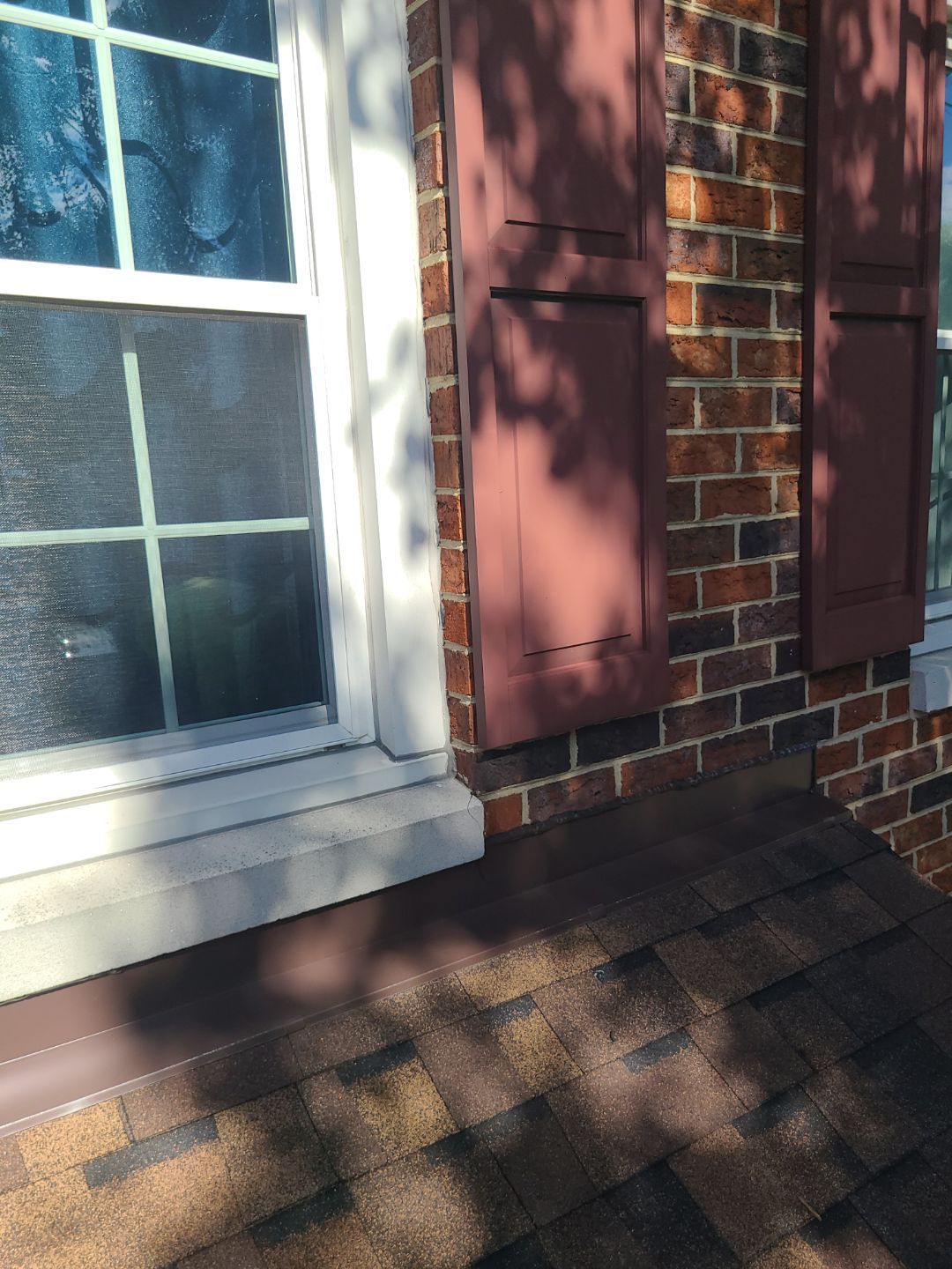 Alexandria: Roof Replacement with CertainTeed Landmark Pro in Max Def Burnt Sienna by RM Banning, Inc.