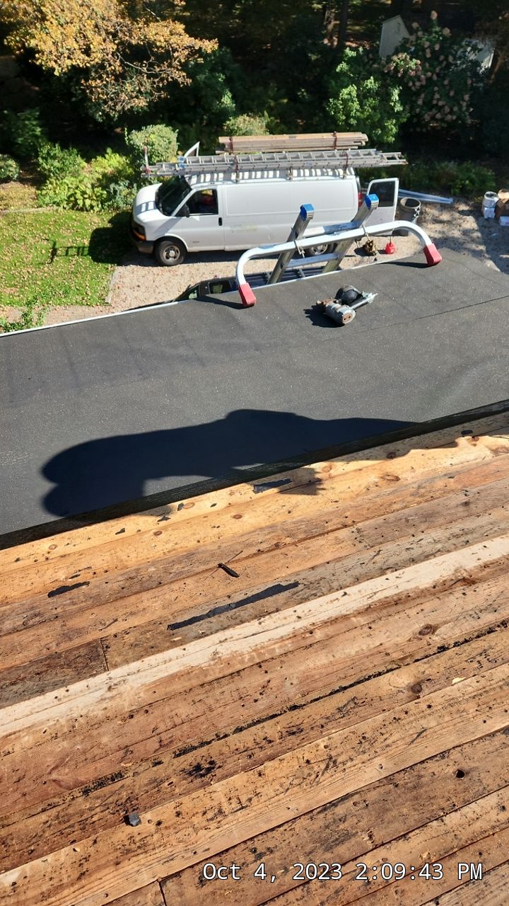 Residential Roofing Installation using Owens Corning TruDefinition Williamsburg gray by A Plus Exterior