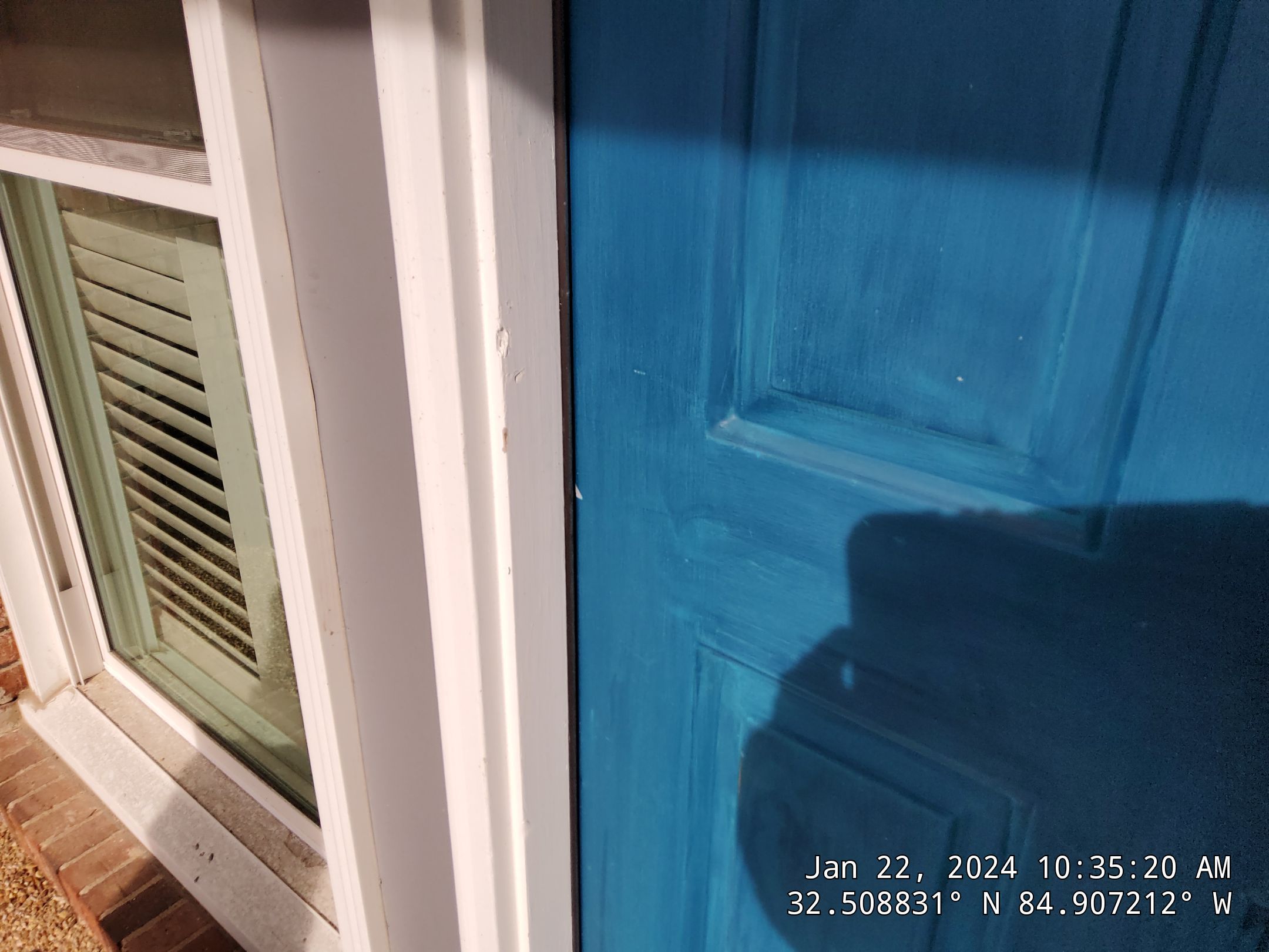 Residential Door Repair by iGreen Solutions