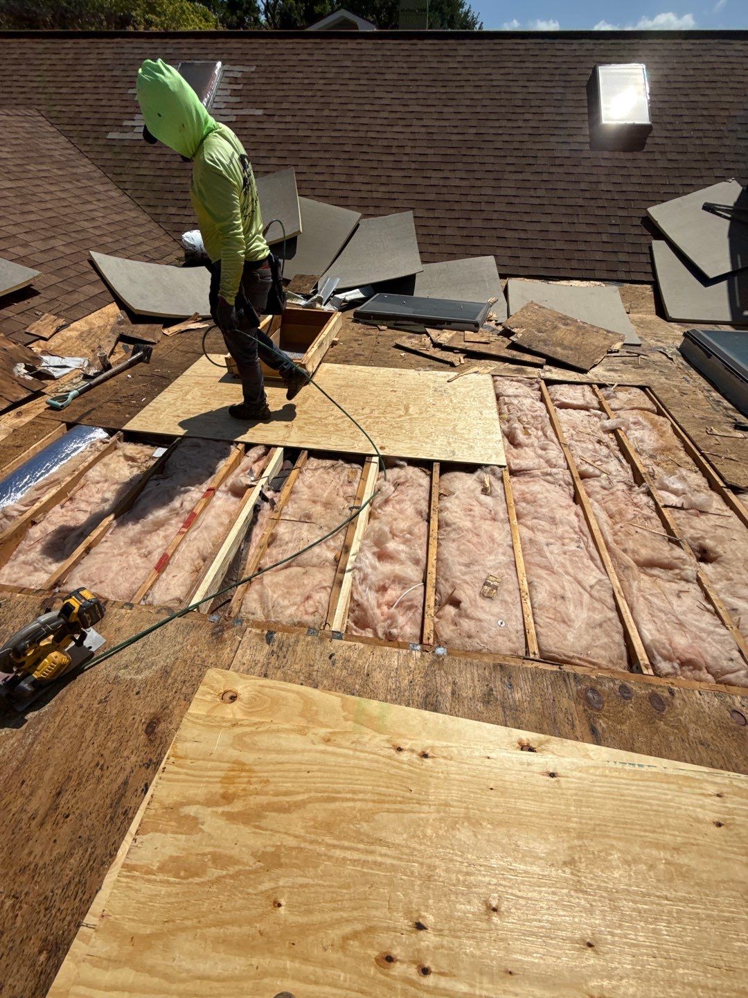 Project in Seminole 33772 by Mitchell Roofing Company LLC 