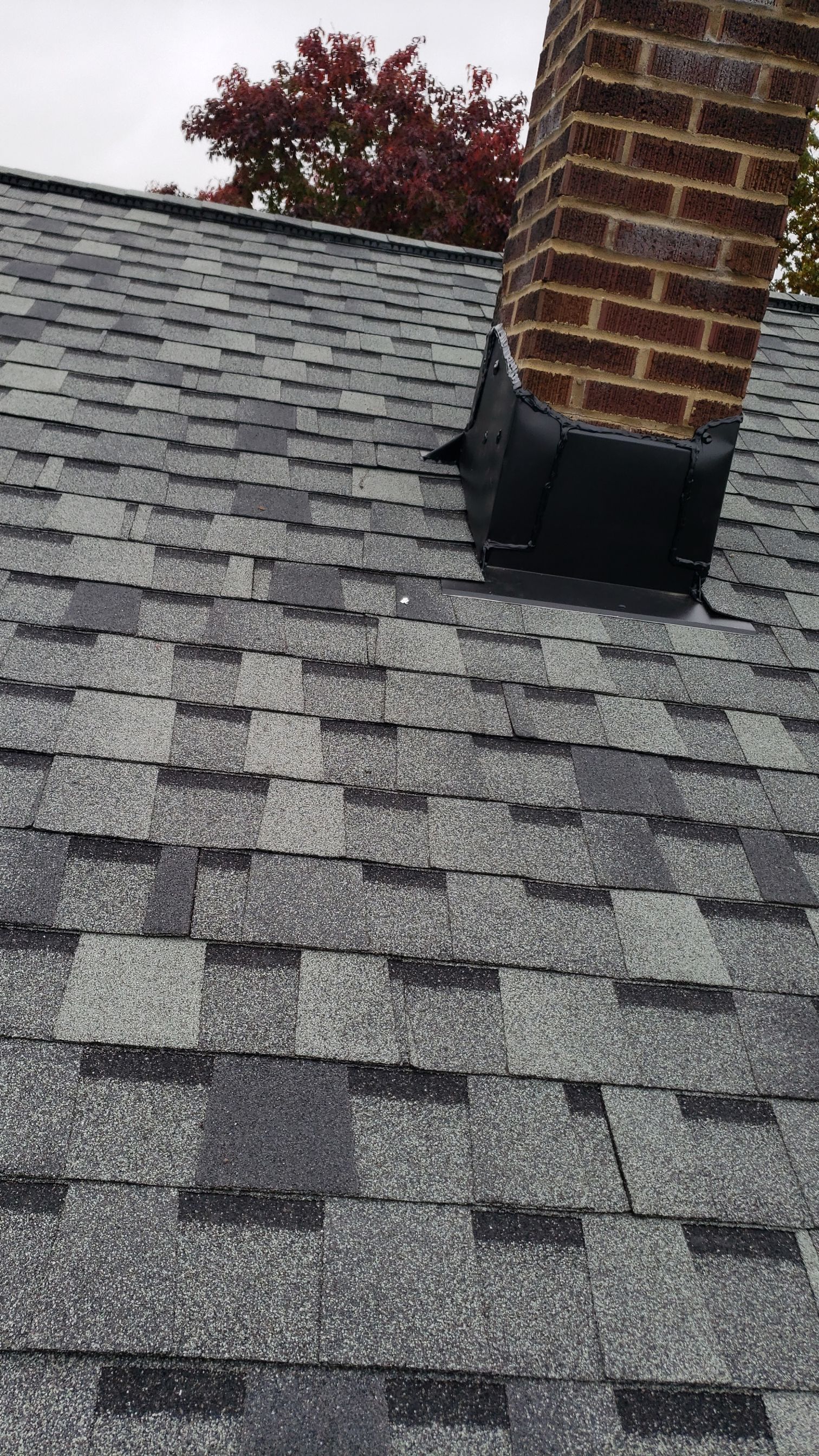 ATLAS PINNACLE COLOR: HEARTHSTONE DRIP EDGE: WHITE by Eagle Eye Roofing