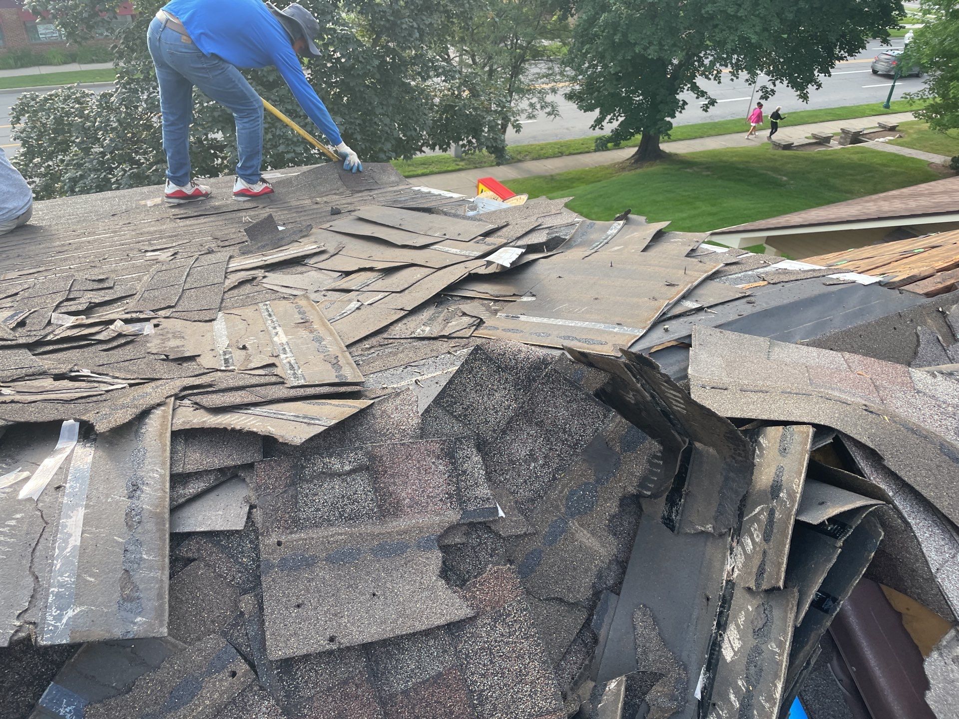 Roof Replacement using CertainTeed Landmark by 180 Contractors