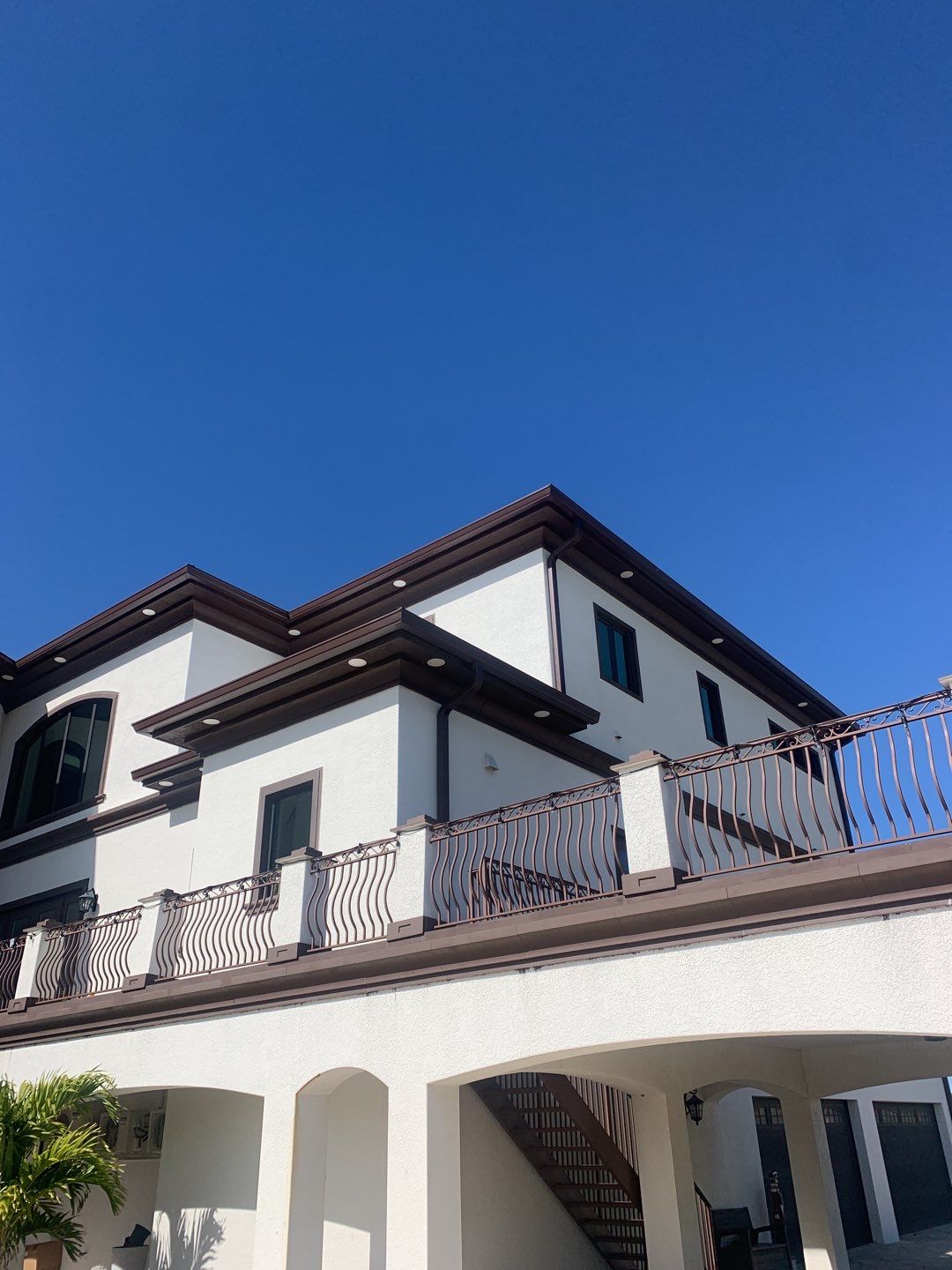 Brown Seamless Gutters using Royal Brown in Fort Myers FL by Gutter Professors