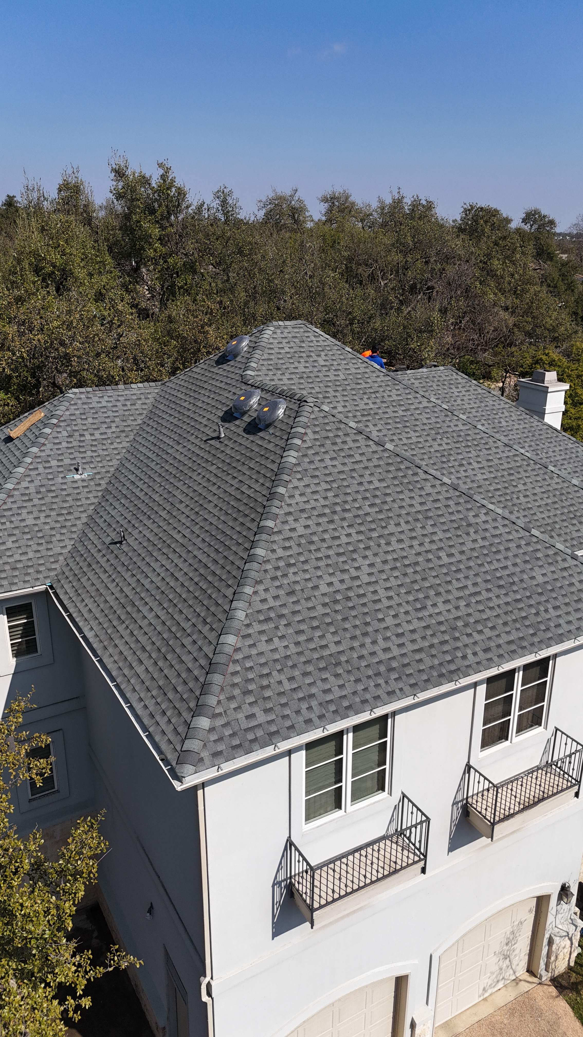 GAF HDZ - Slate by Elite Roofing LLC
