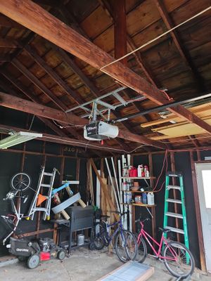 Garage Door and Opener Installation in Cuyahoga Falls OH