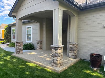 Beautiful Front Stoop Transformation for Kay