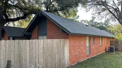 Driftwood Shingles and Low-Slope Roofing in Austin
